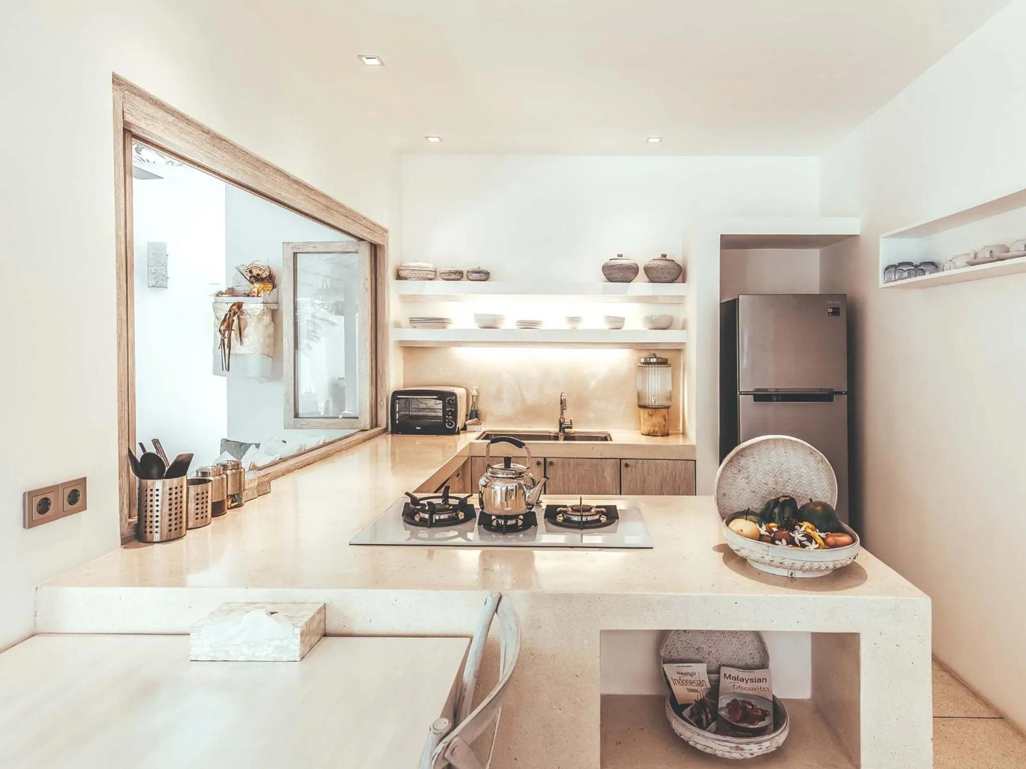 Kitchen or kitchenette in Cloud Nine Estate