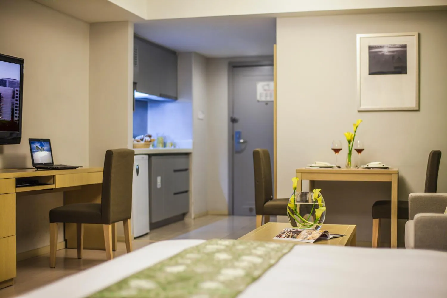 Photo of the whole room in Citadines Zhuankou Wuhan