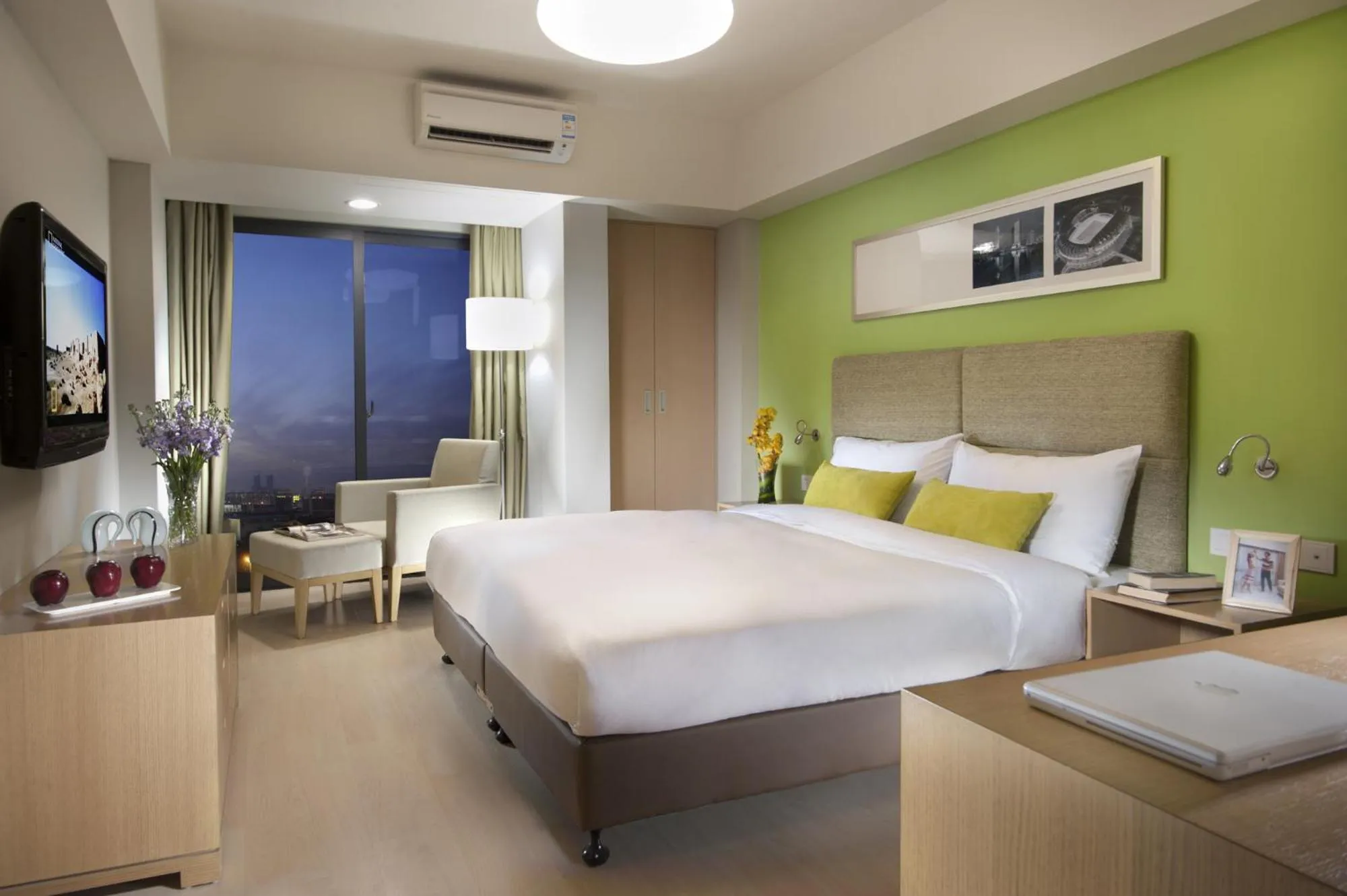 Bed in Citadines Zhuankou Wuhan