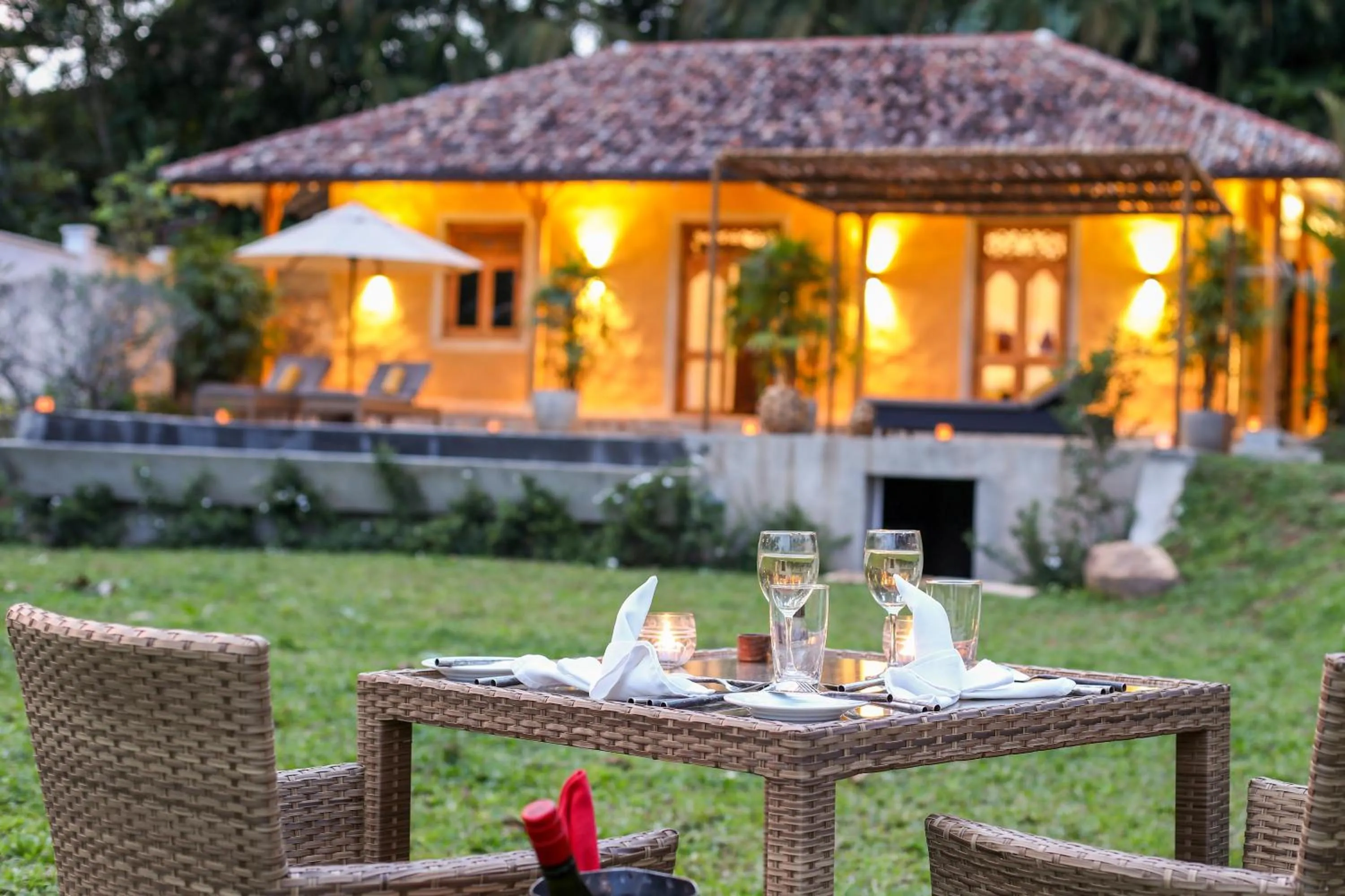 Seating area in Kahanda Kanda