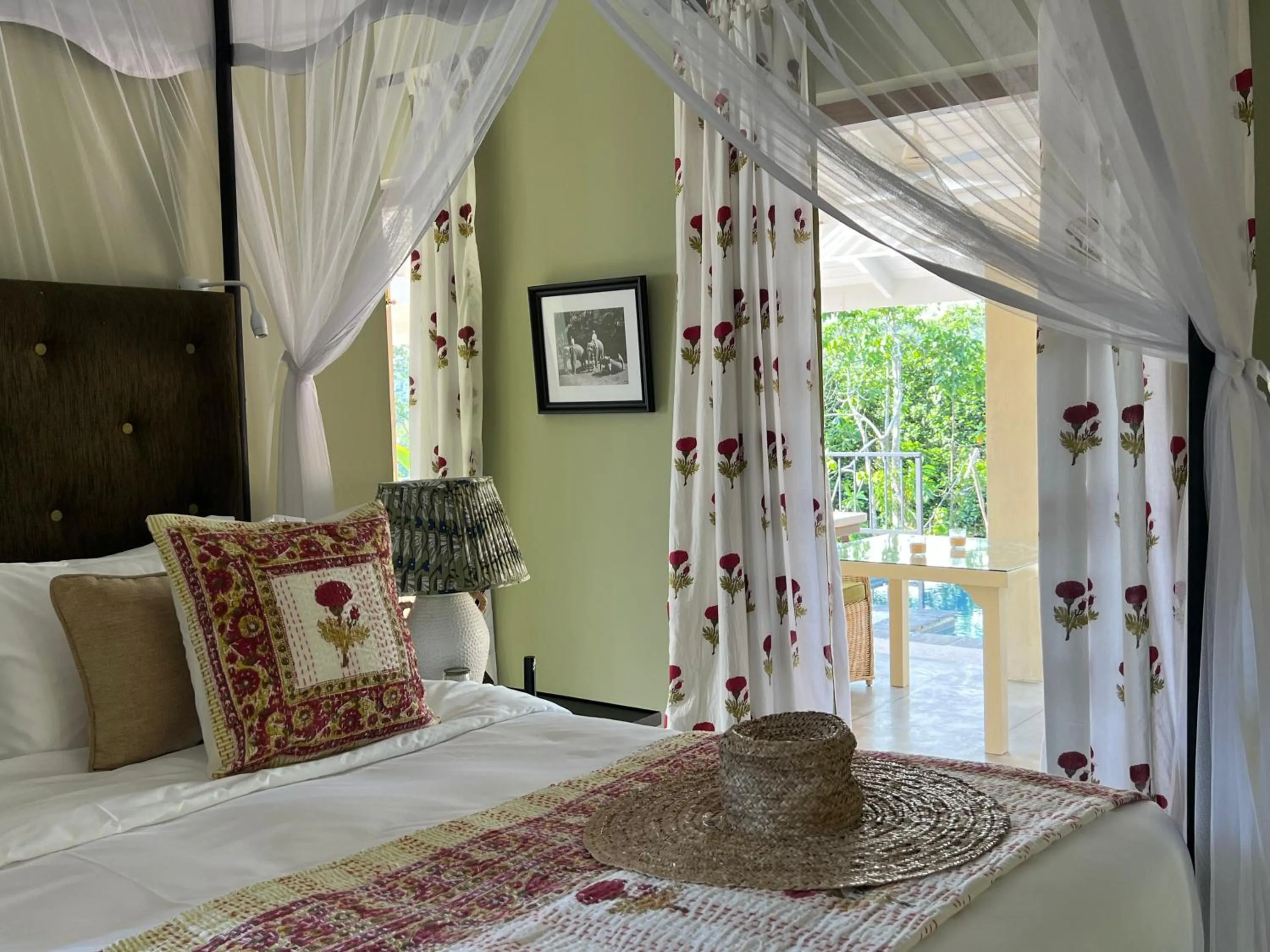 Bed in Kahanda Kanda