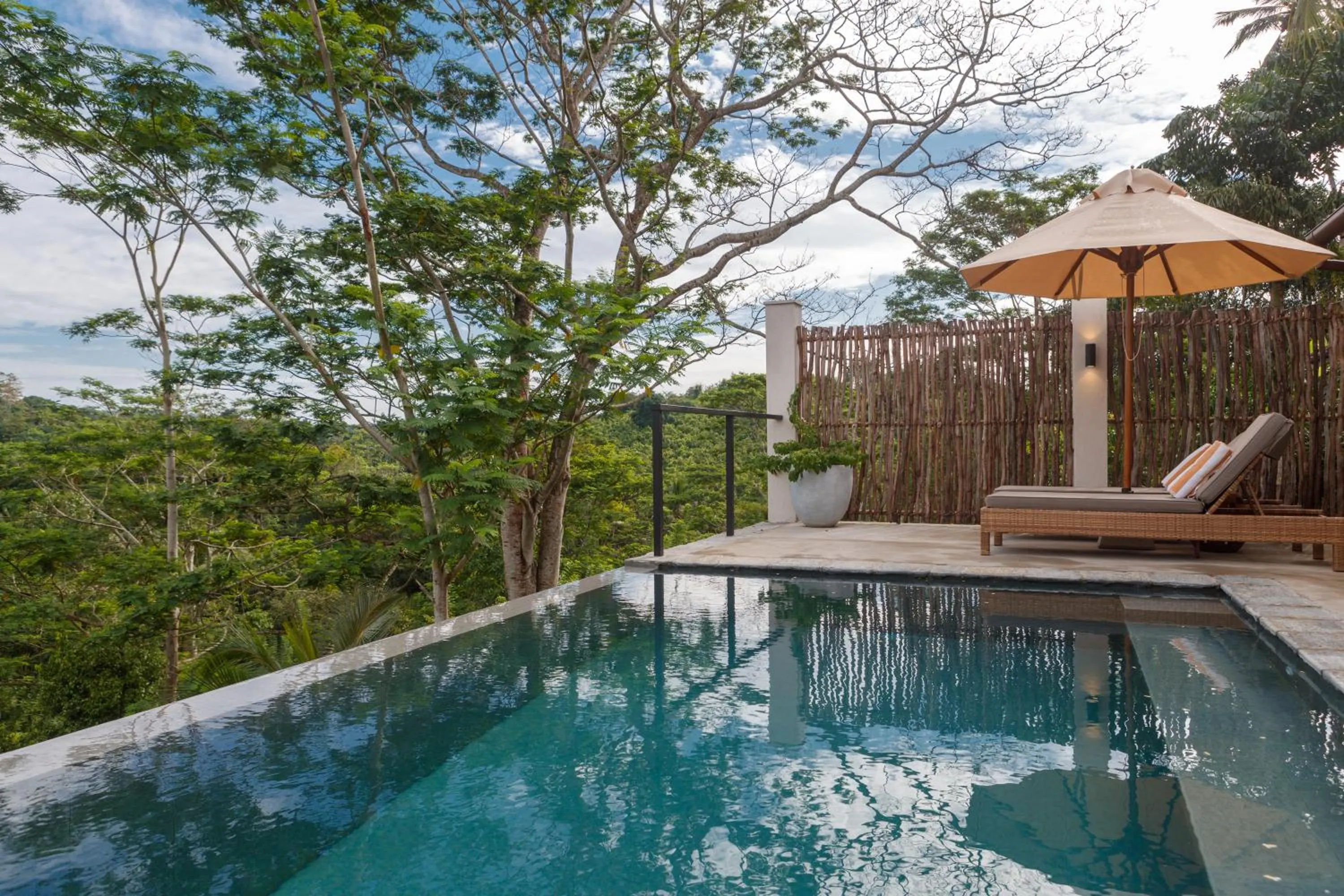 Natural landscape in Kahanda Kanda