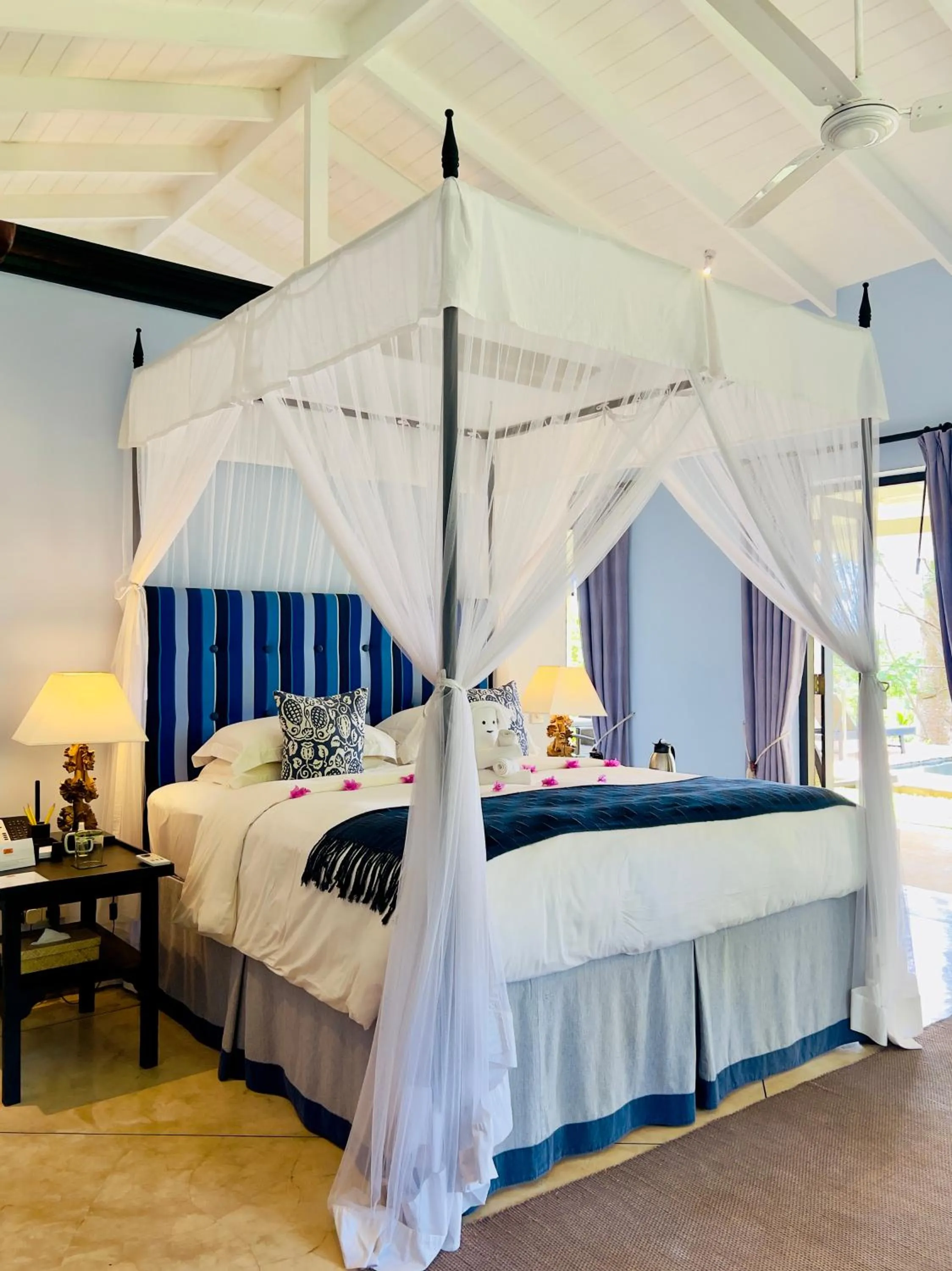 Bed in Kahanda Kanda