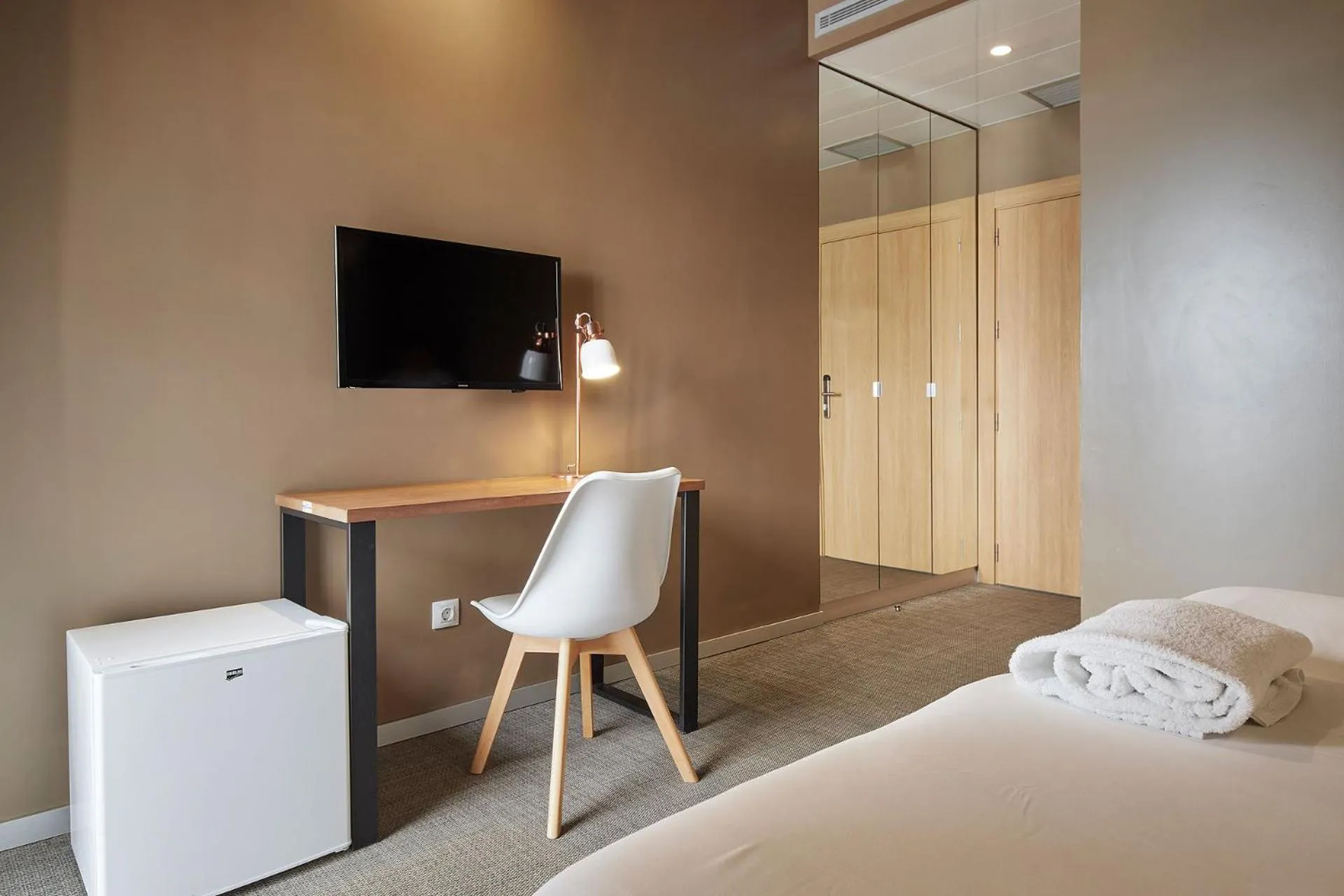 TV and multimedia, Bed in Hotel Landaben