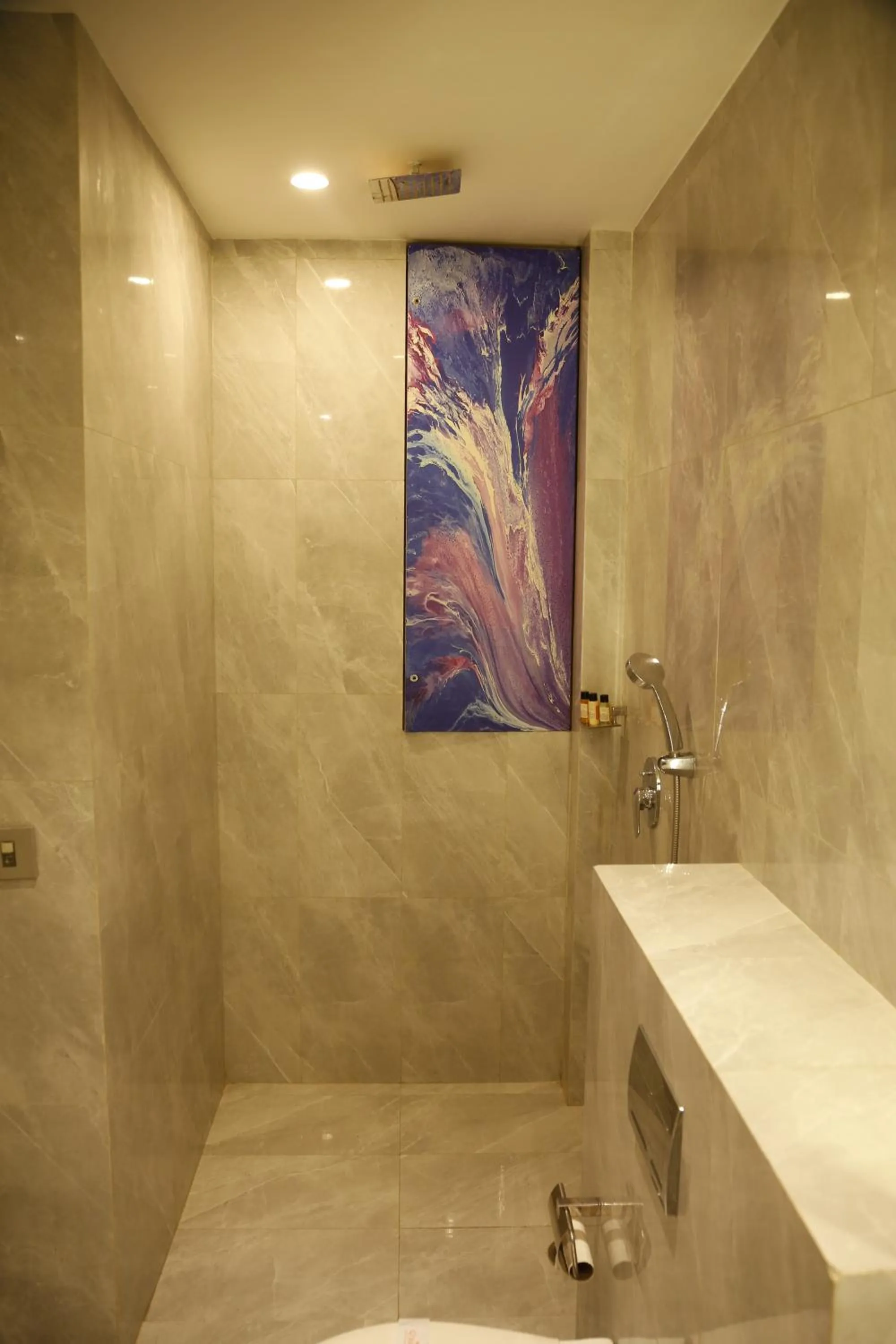 Bathroom in Hotel Orange