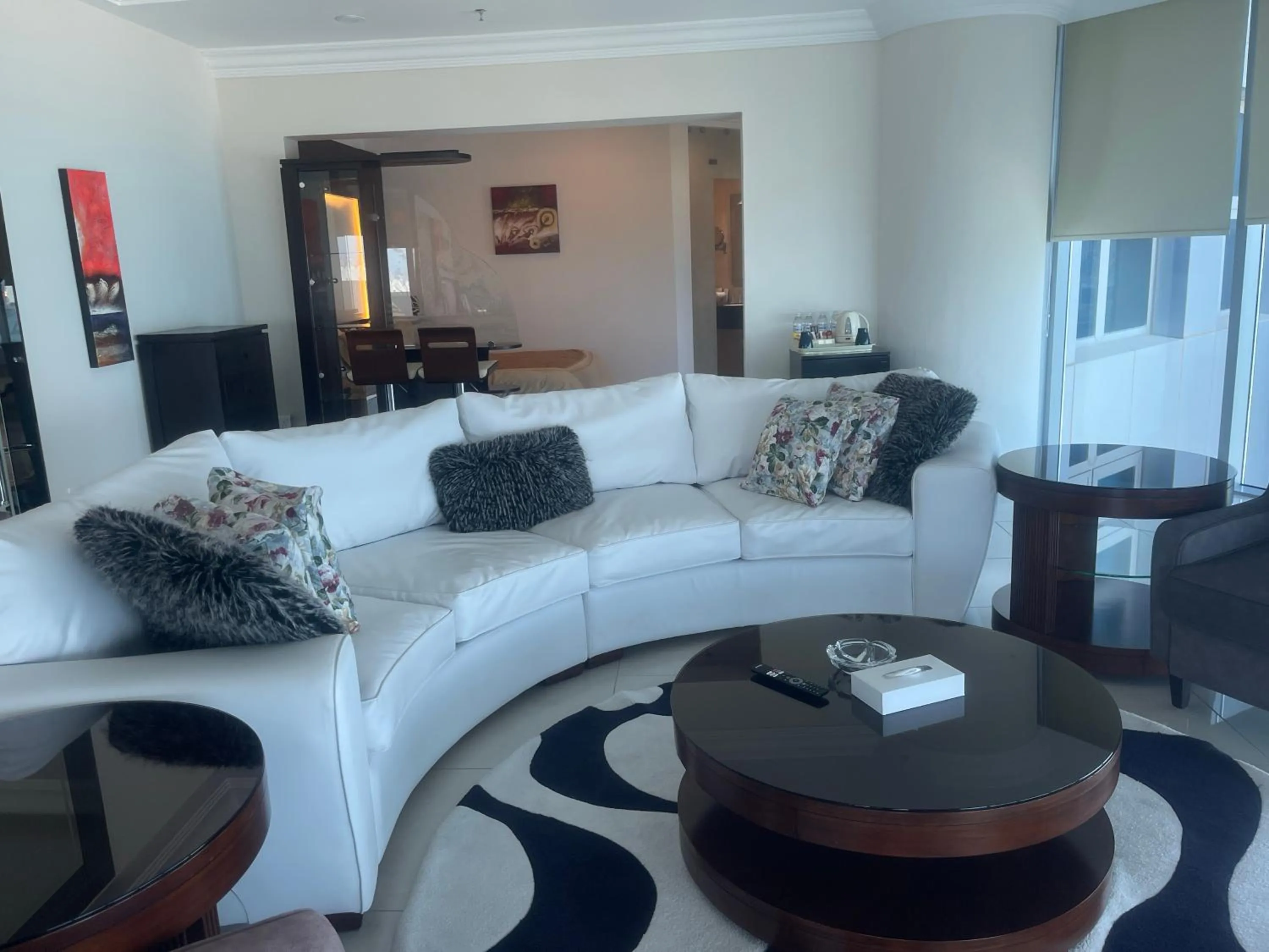 Living room in Costa Del Sol Hotel by Arabian Link