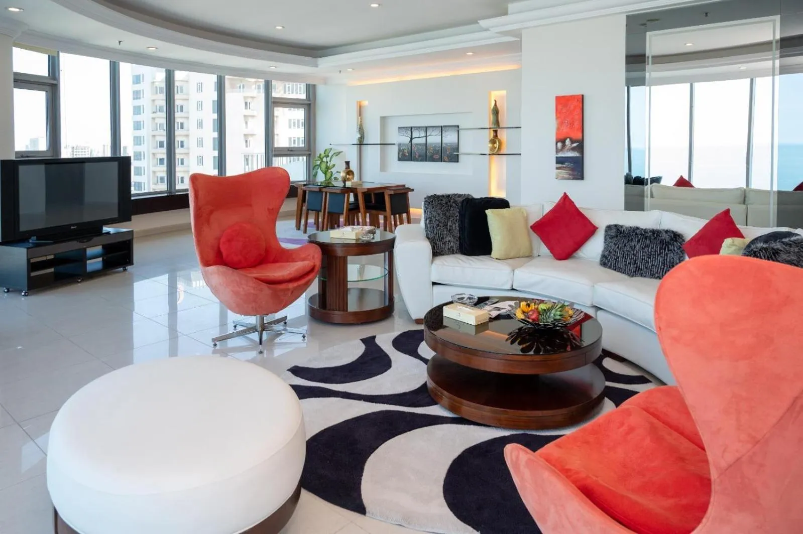 Communal lounge/ TV room in Costa Del Sol Hotel by Arabian Link