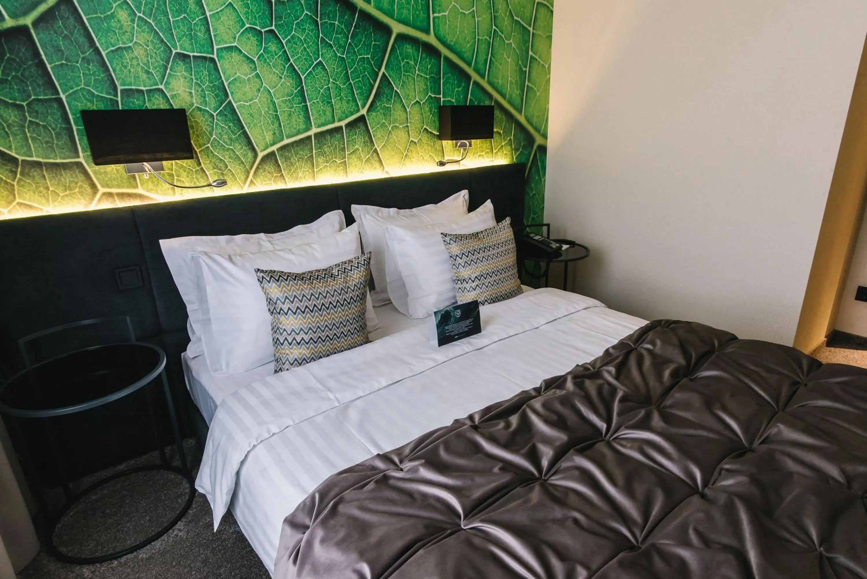 Photo of the whole room, Bed in Noble Boutique Hotel