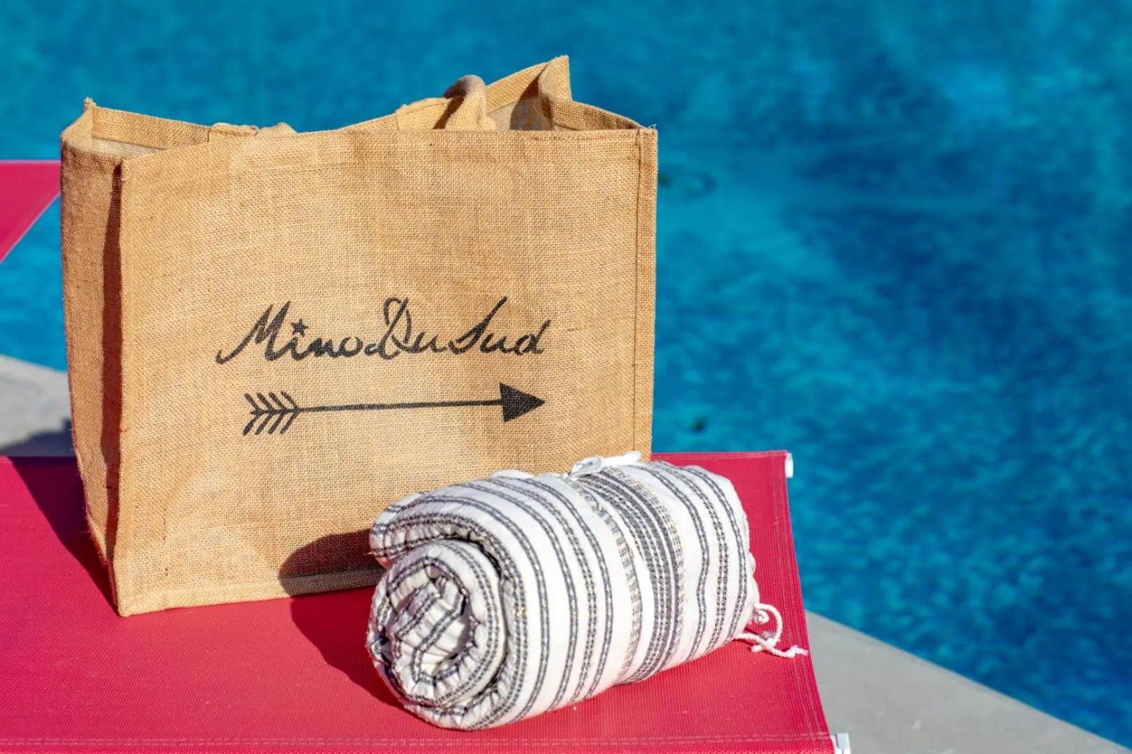 Swimming pool in Servotel Castagniers