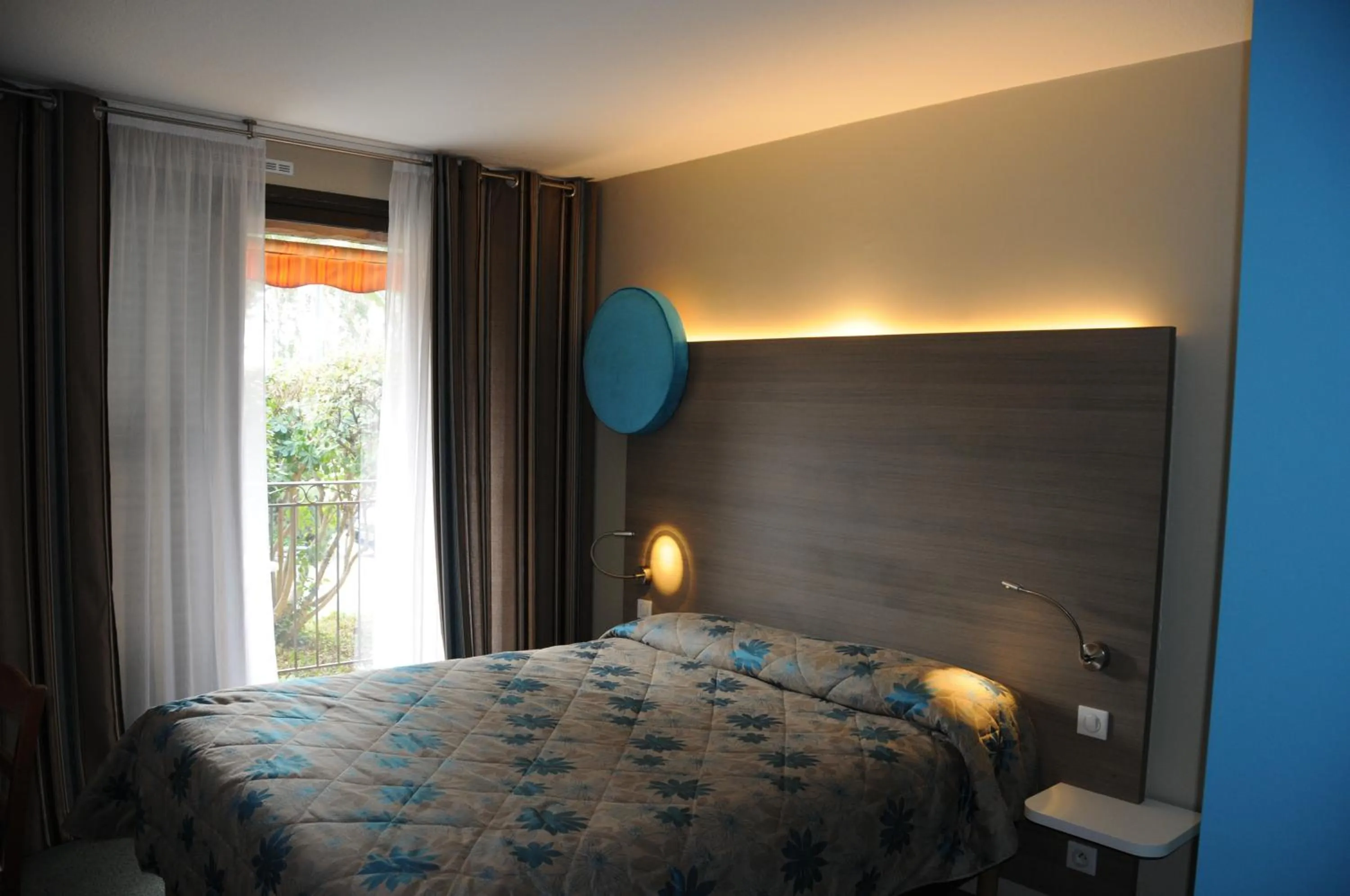 Bedroom, Bed in Servotel Castagniers