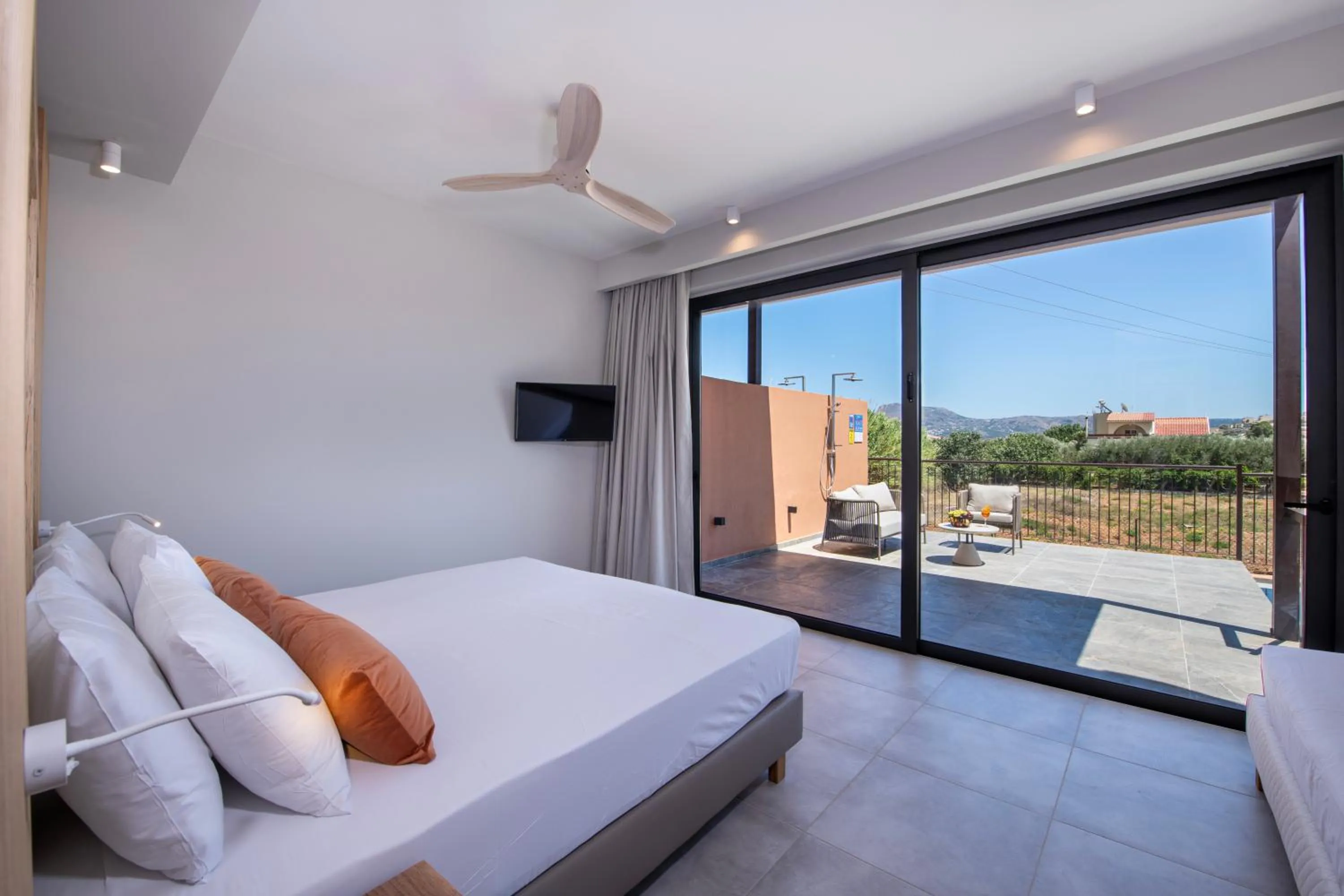 Bed in Kiani Beach Resort Family All Inclusive