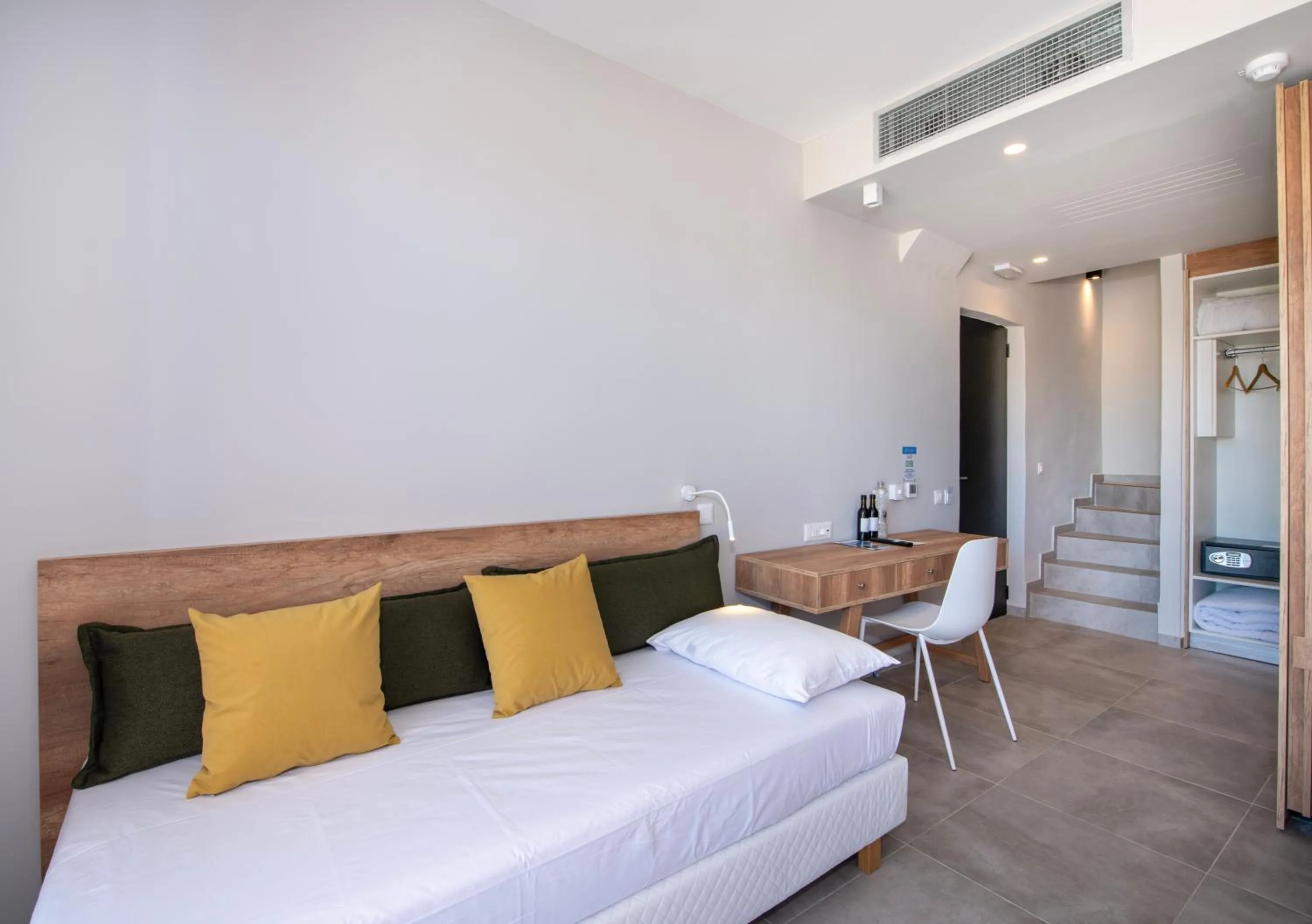 Bedroom, Bed in Kiani Beach Resort Family All Inclusive