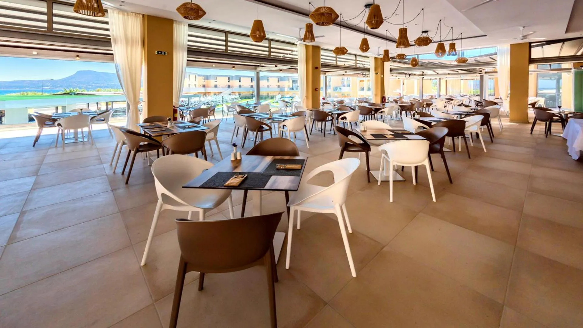 Restaurant/places to eat in Kiani Beach Resort Family All Inclusive