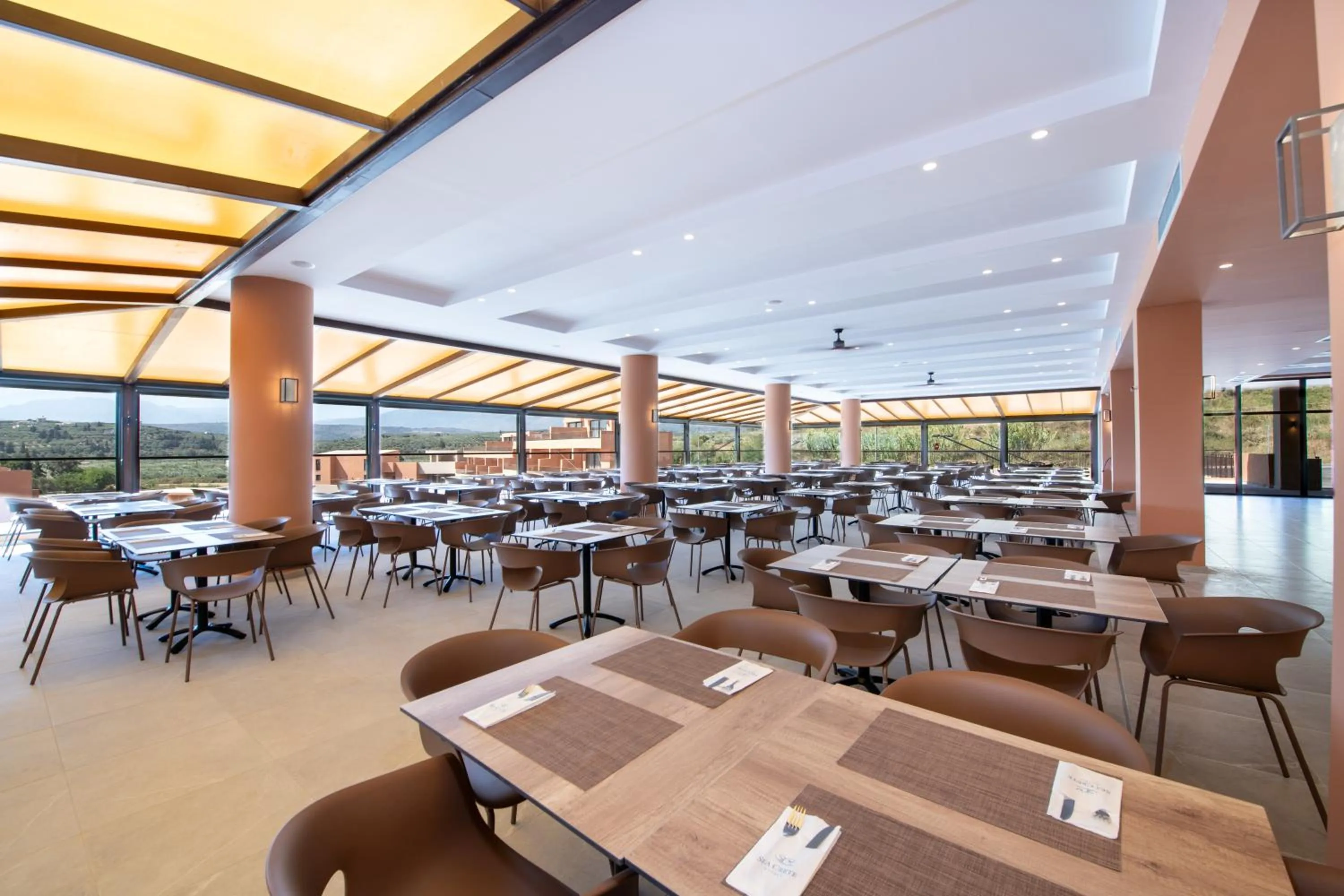 Restaurant/places to eat in Kiani Beach Resort Family All Inclusive