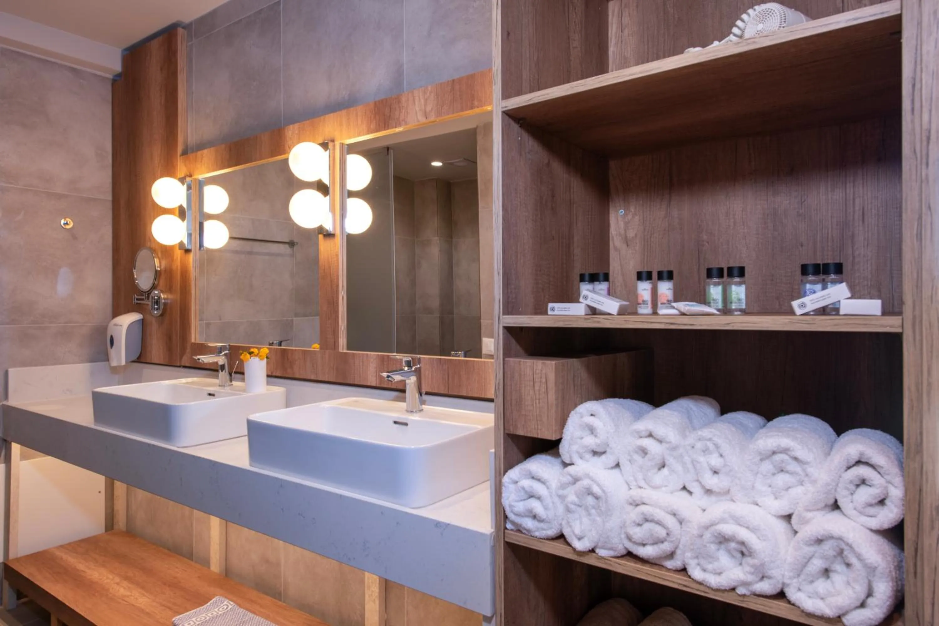 Bathroom in Kiani Beach Resort Family All Inclusive