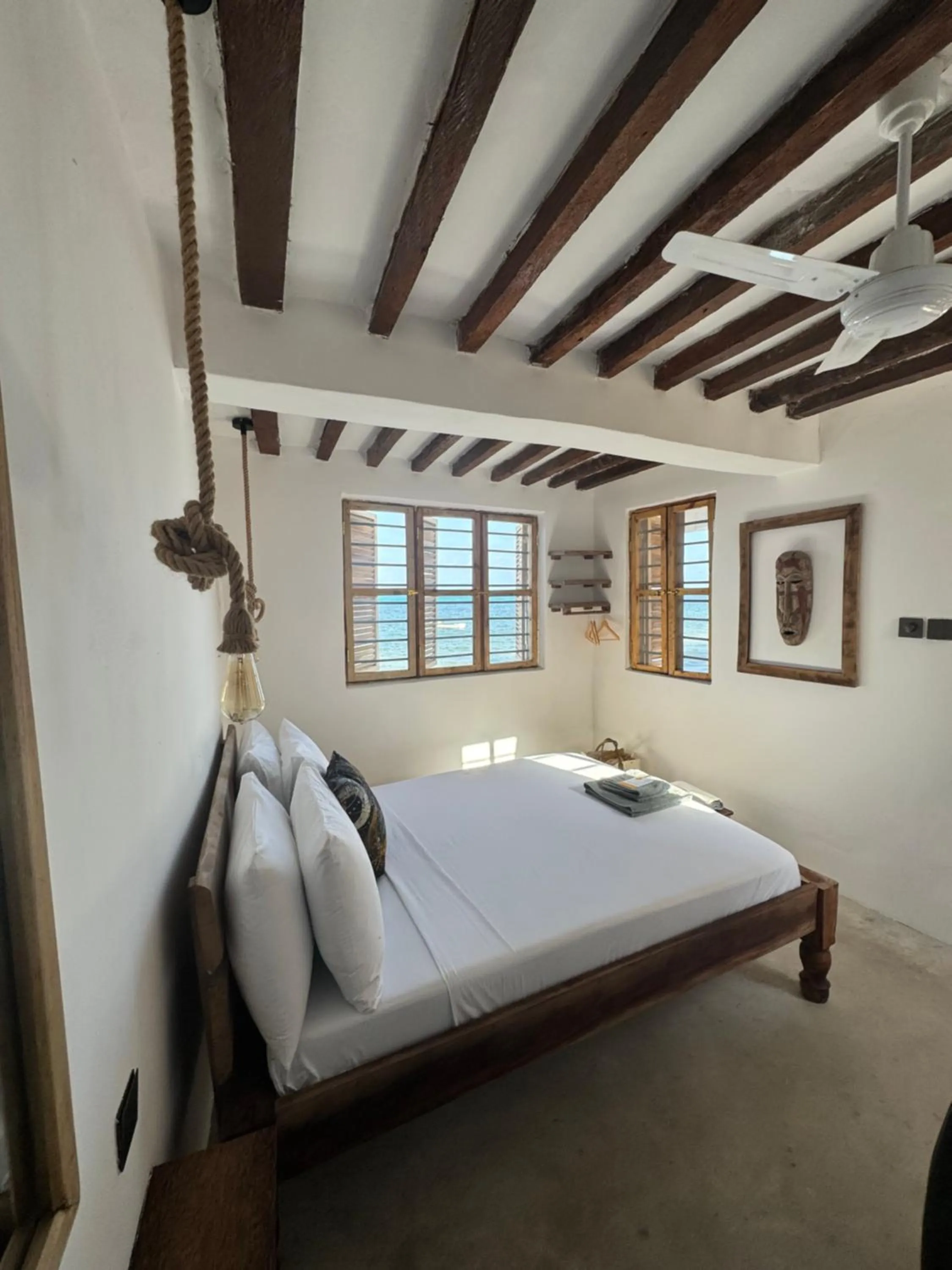 Bed in Mango Beach House