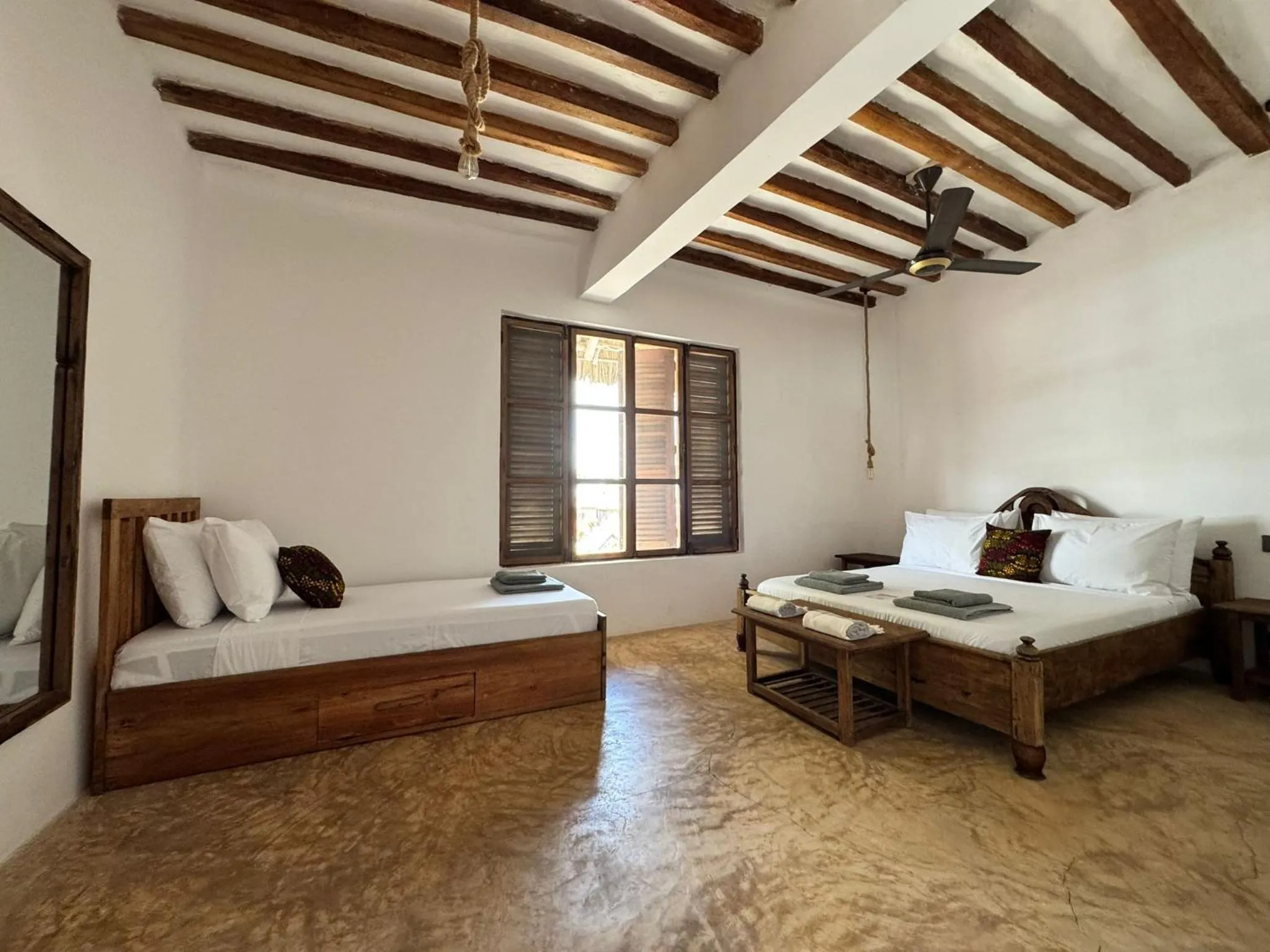 Bedroom, Bed in Mango Beach House
