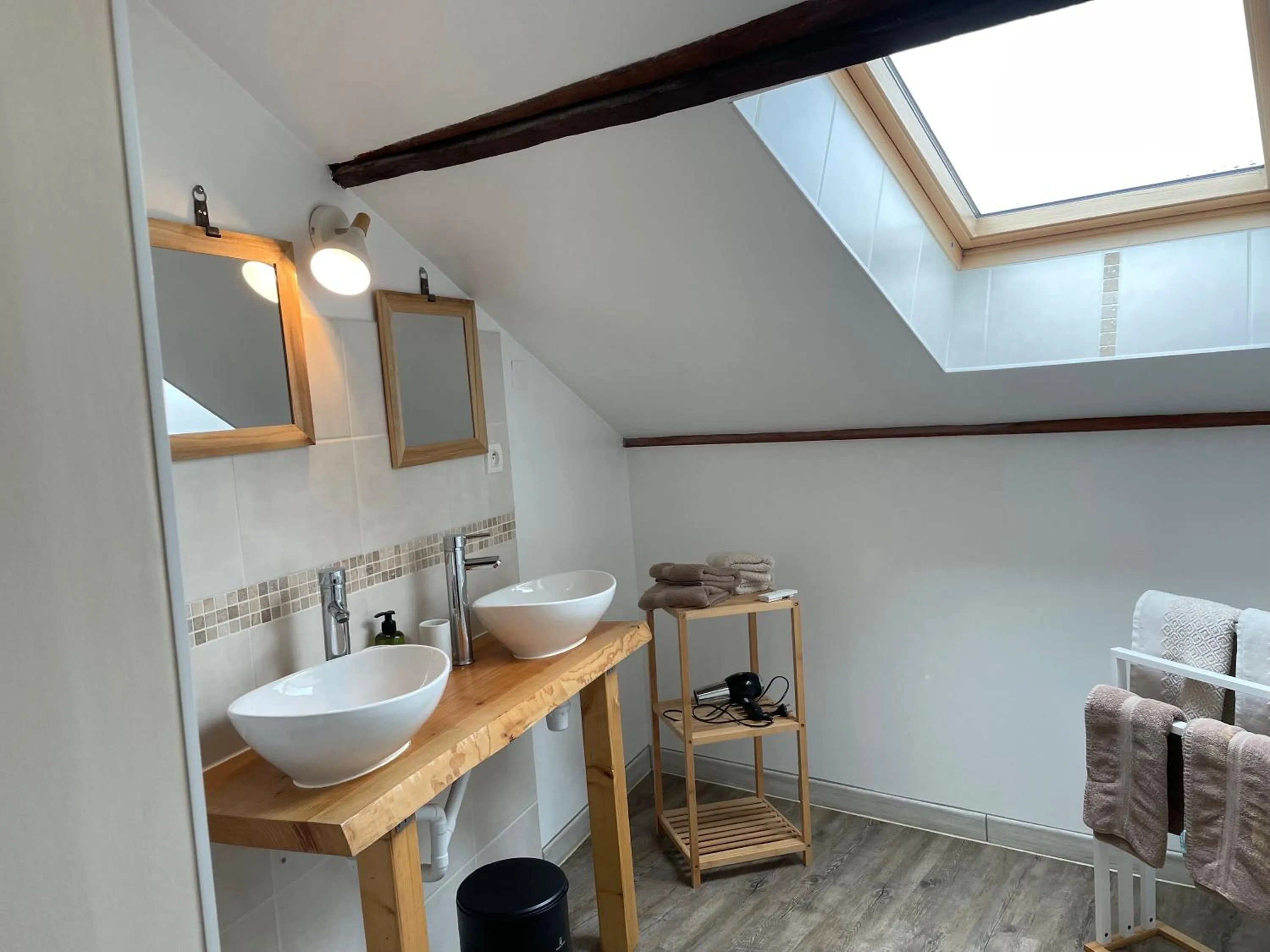 Bathroom in Chambre d'Hôtes La Cour des Saligues