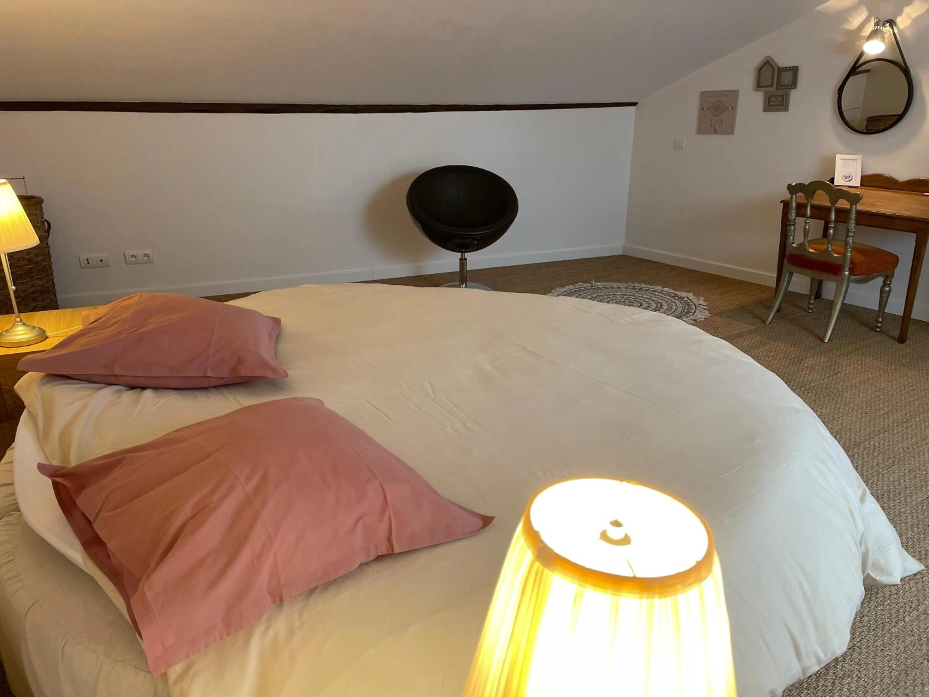 Bedroom in Chambre d'Hôtes La Cour des Saligues