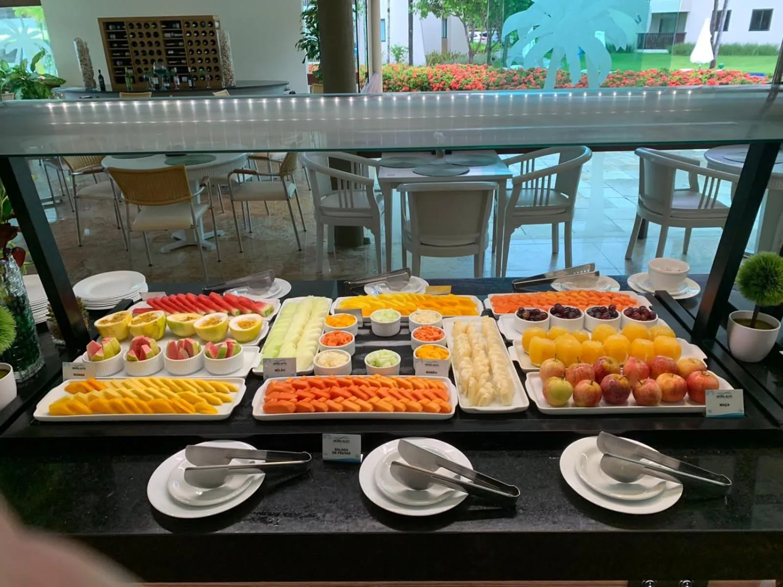 Restaurant/places to eat in Marulhos Resort by Smart Stays