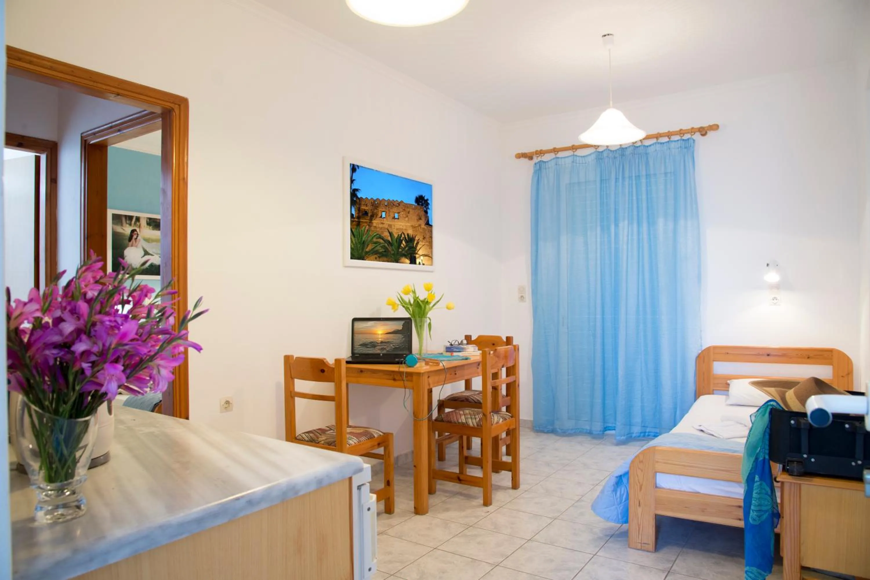 Yiannis Yard studios & apartments