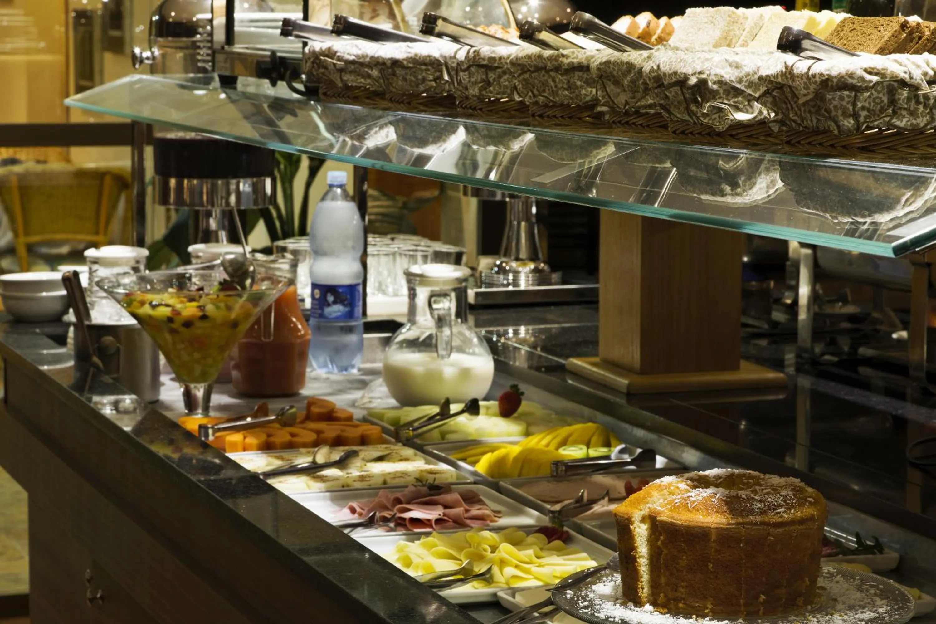 Restaurant/places to eat in Piazza Navona Porto Alegre by Intercity