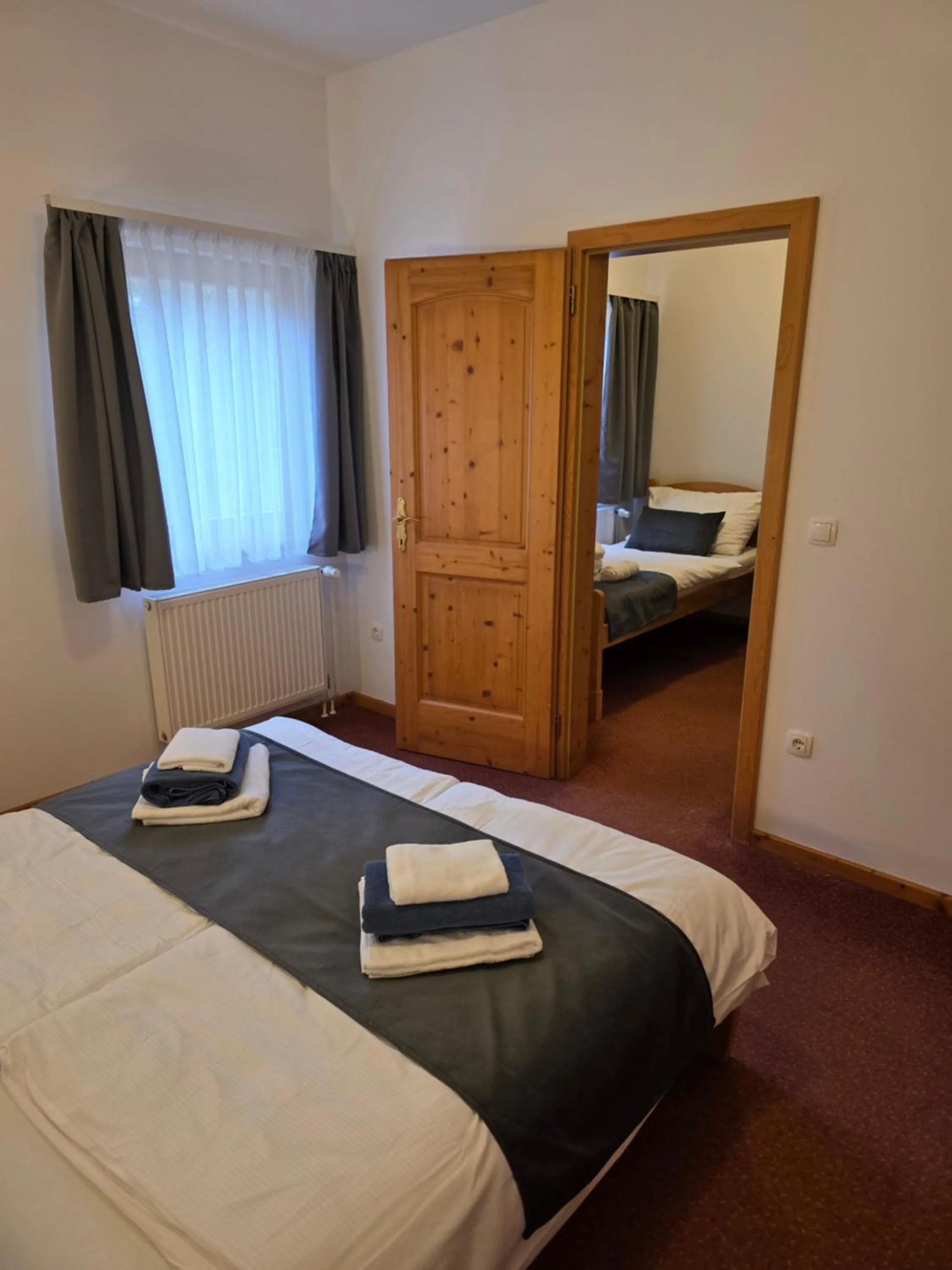 Bed in Hotel Rakov Skocjan