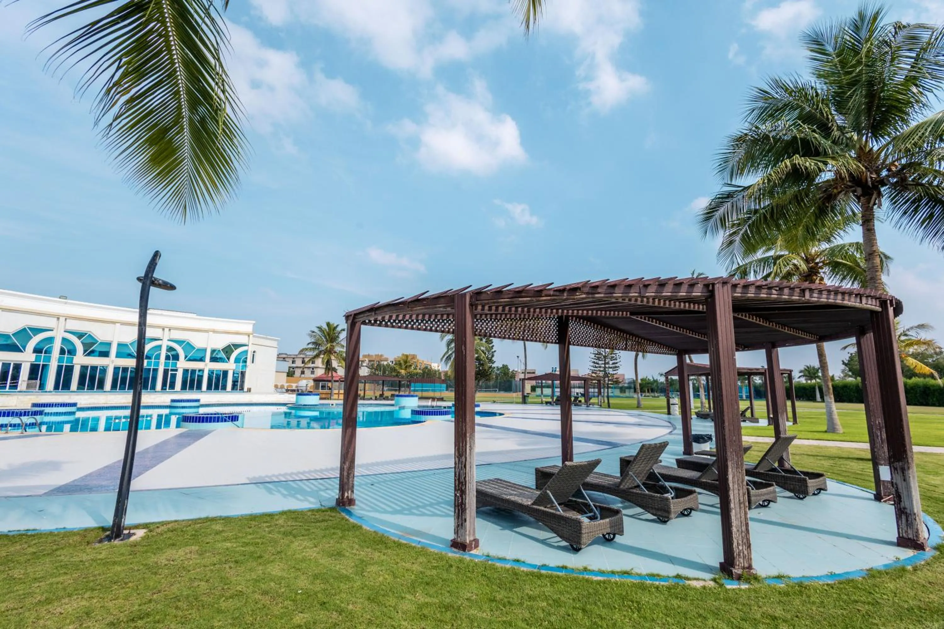 Swimming pool in Hamdan Plaza Hotel Salalah, an HTG Hotel