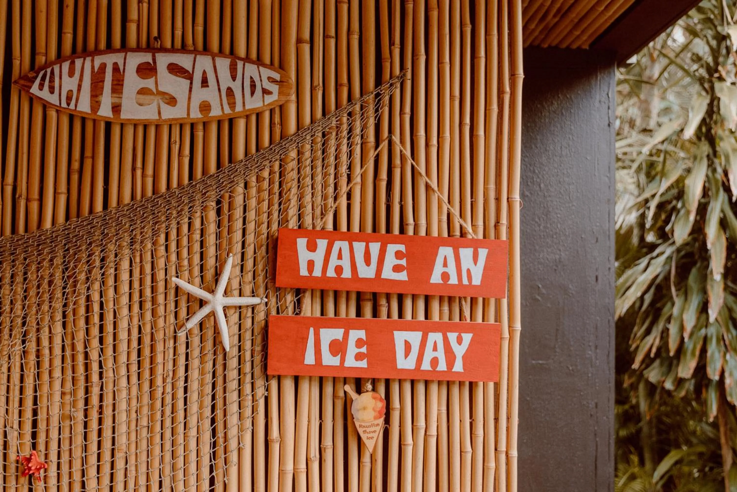 Text overlay in White Sands Hotel