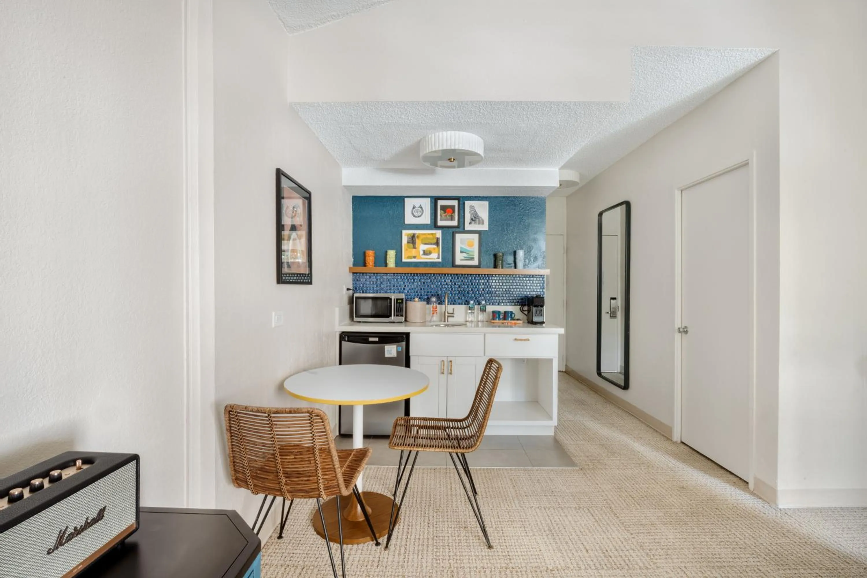 kitchen in White Sands Hotel