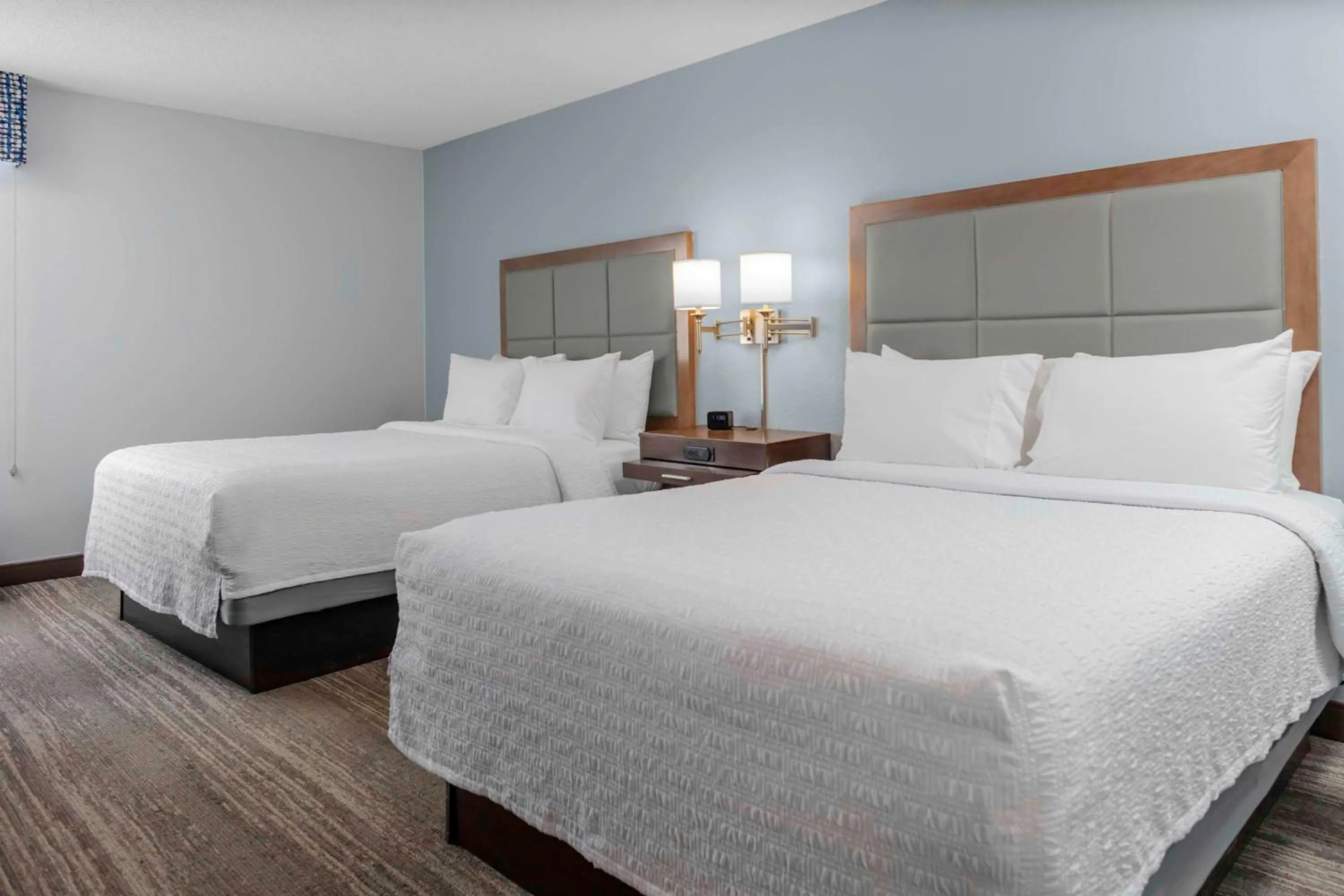 Bed in Hampton Inn Sarasota I-75 Bee Ridge