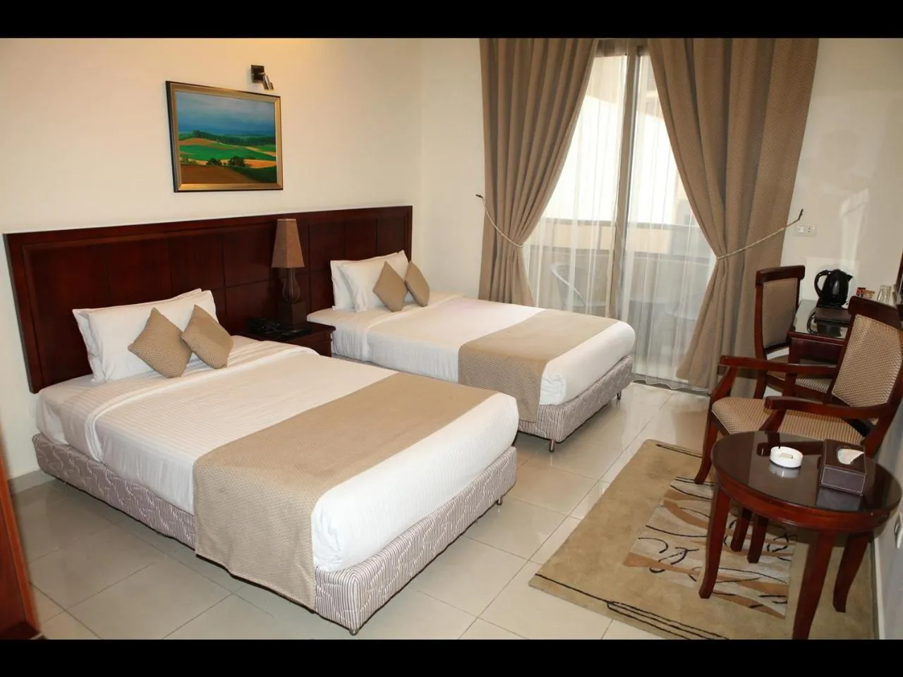 Bedroom, Bed in Midtown Hotel & Suites