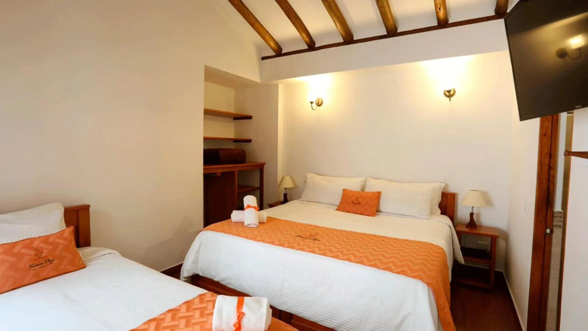 Bed in Fontana Plaza Hotel