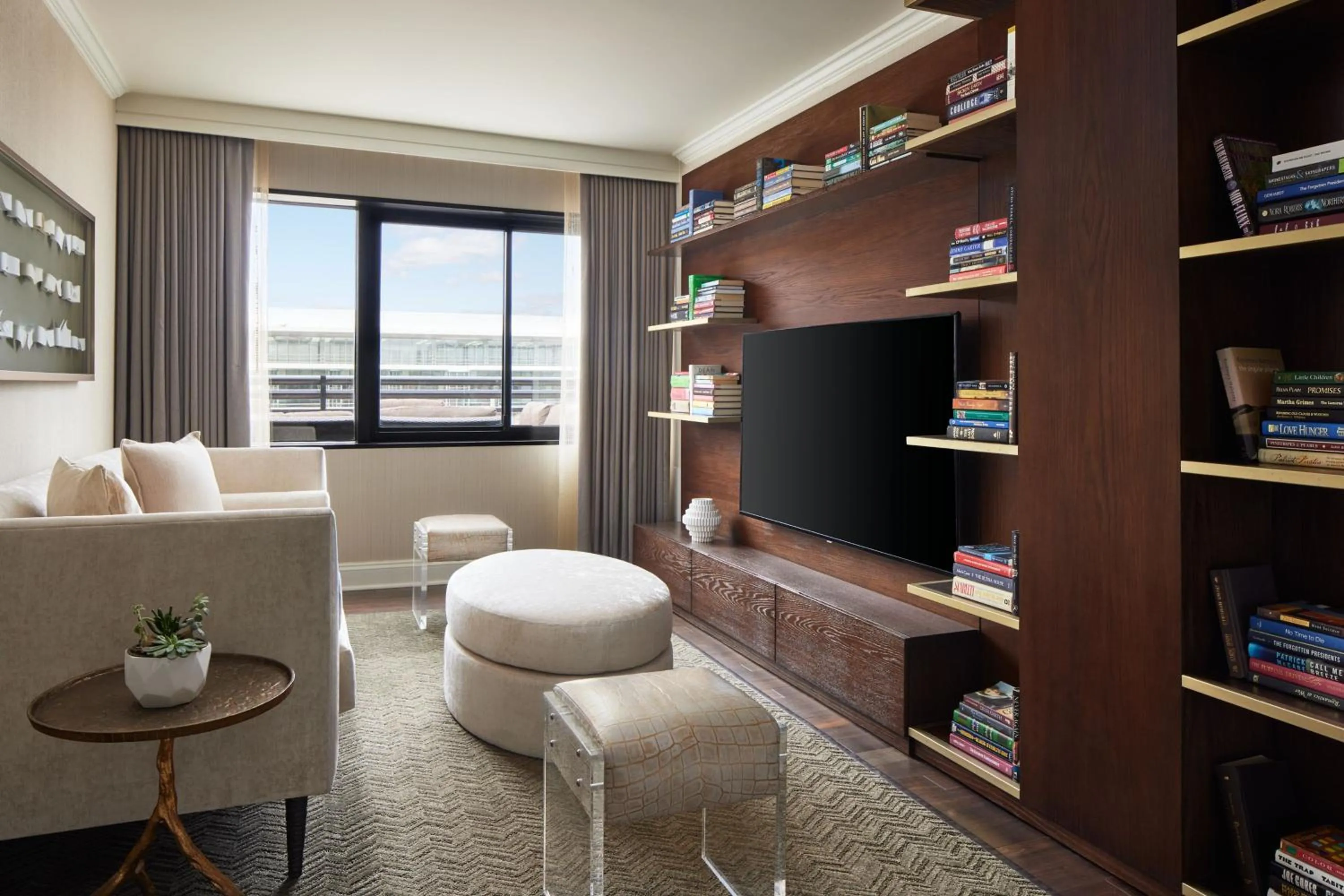 Photo of the whole room in The Westin DC Downtown