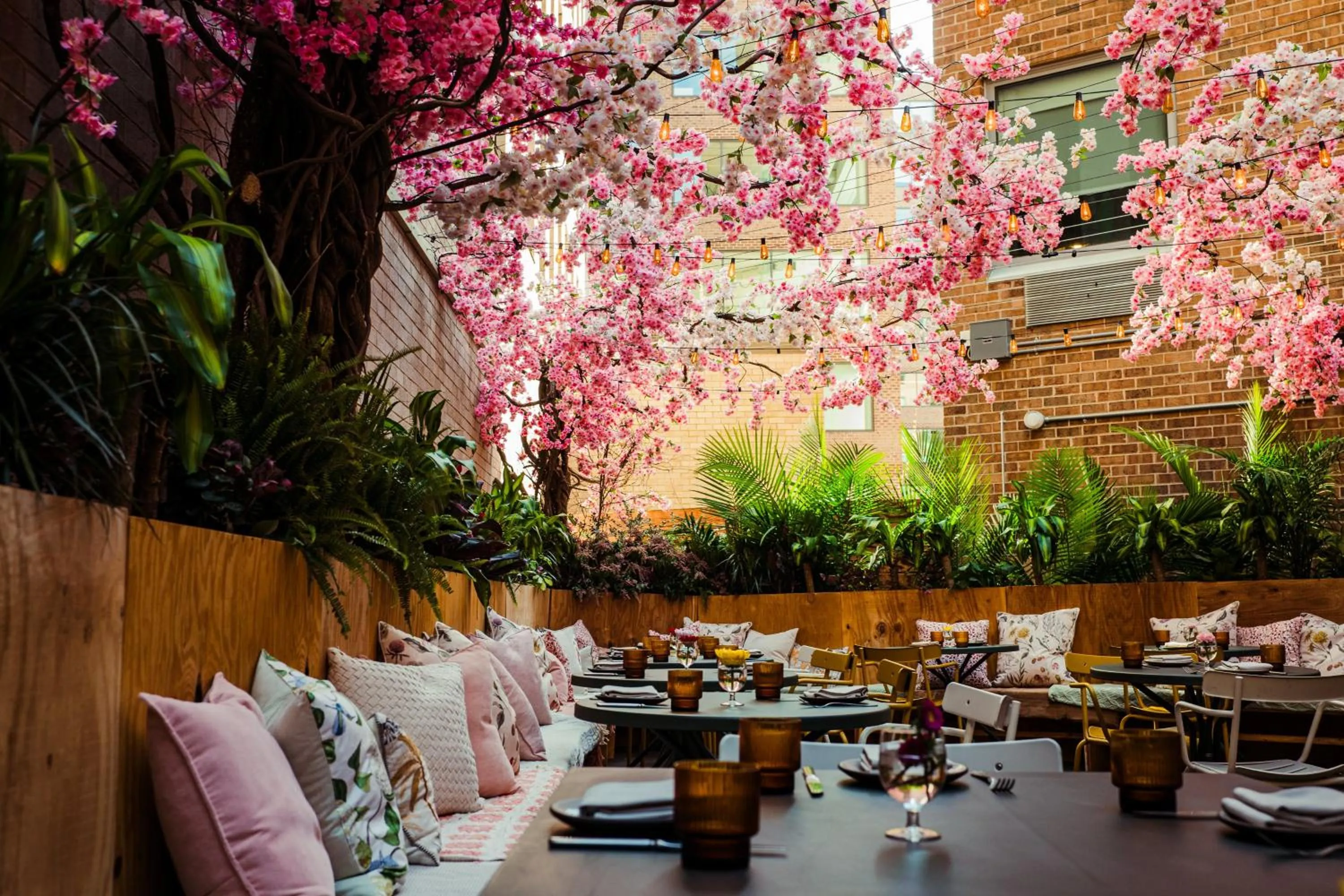 Lobby or reception in Vignette Collection Yours Truly DC by IHG