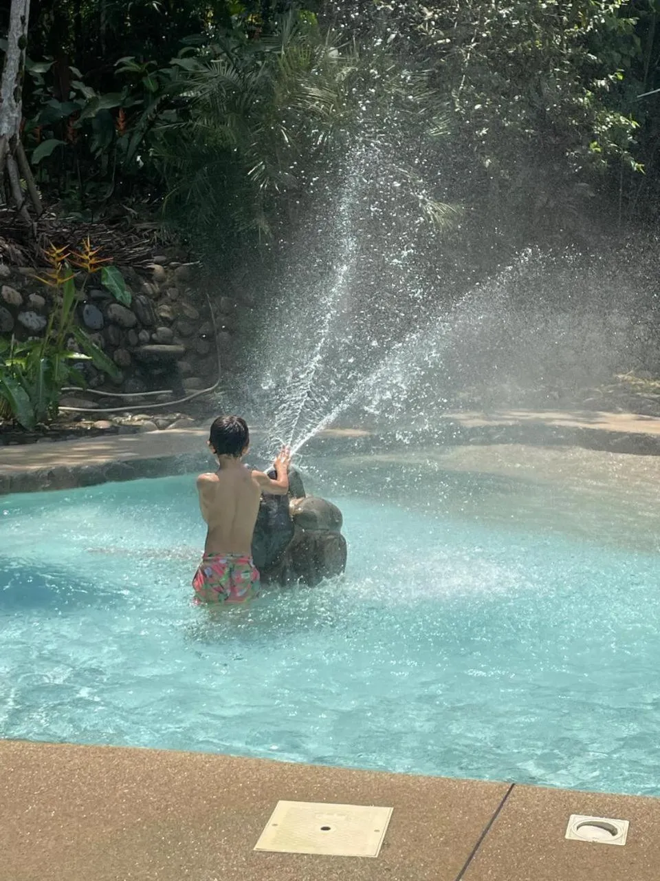 Day in Selina Amazon Tena