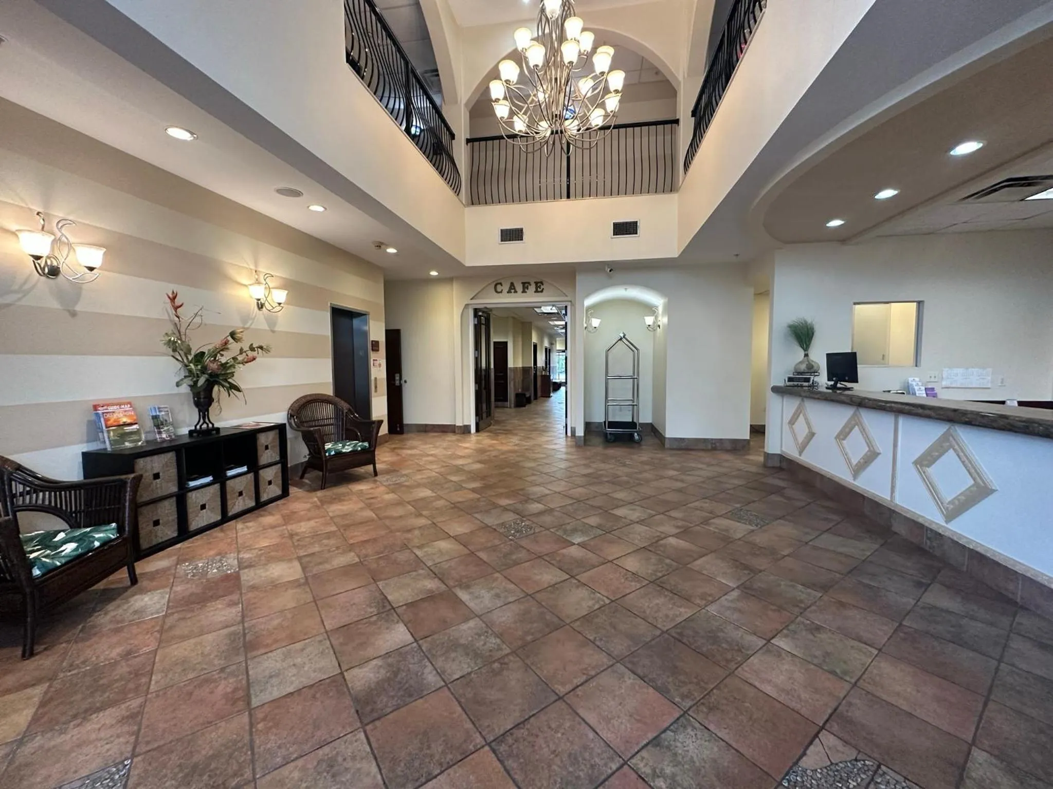 Lobby or reception in Tahitian Inn Boutique Hotel Tampa