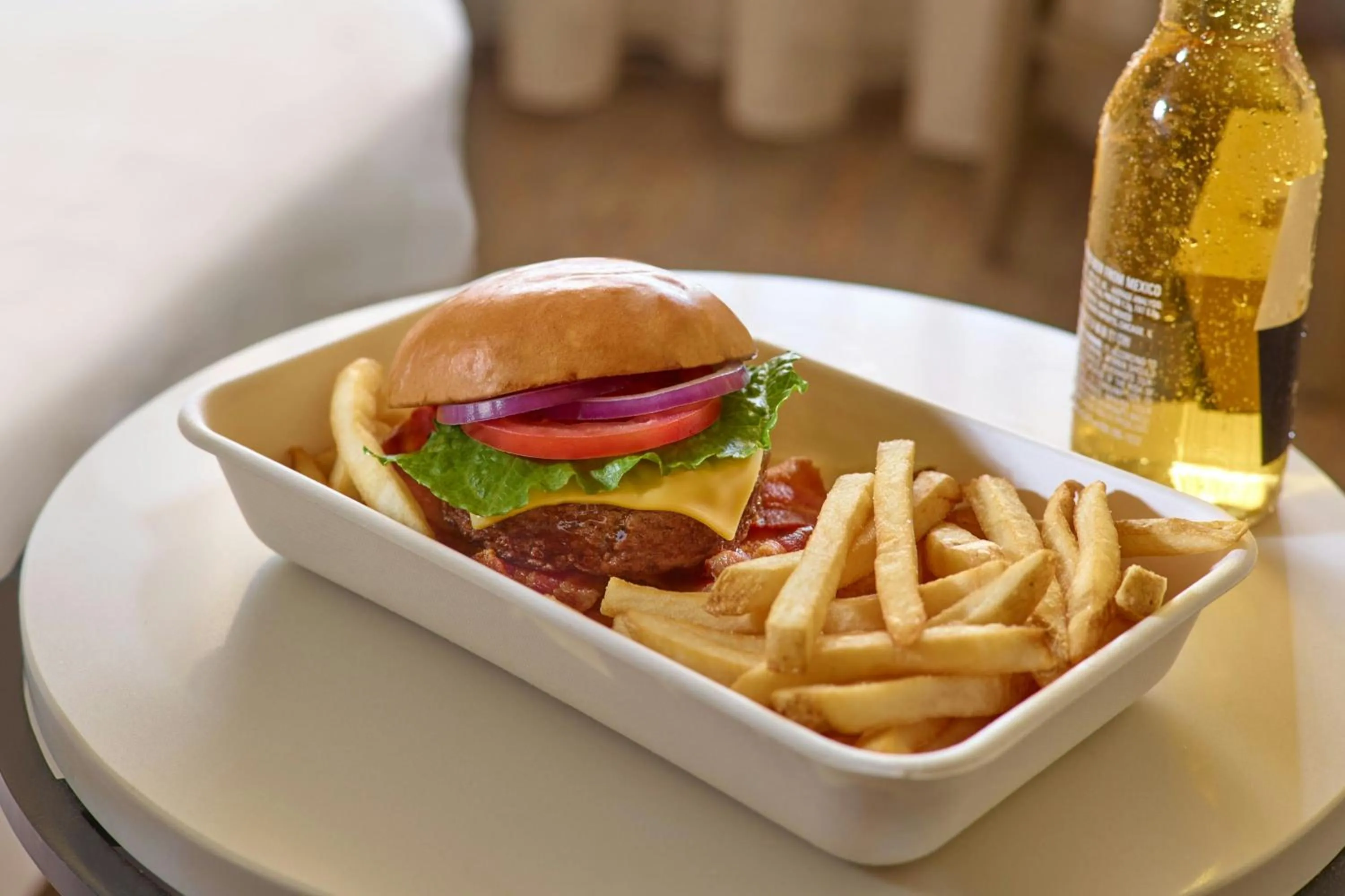 Restaurant/places to eat in Atlanta Airport Marriott