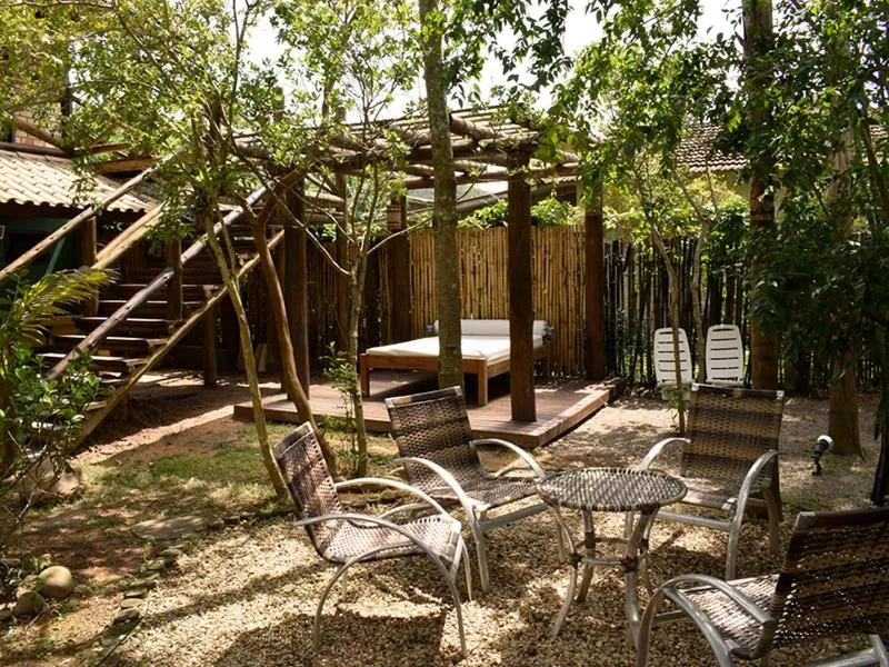 Property building in Vila dos Coqueiros