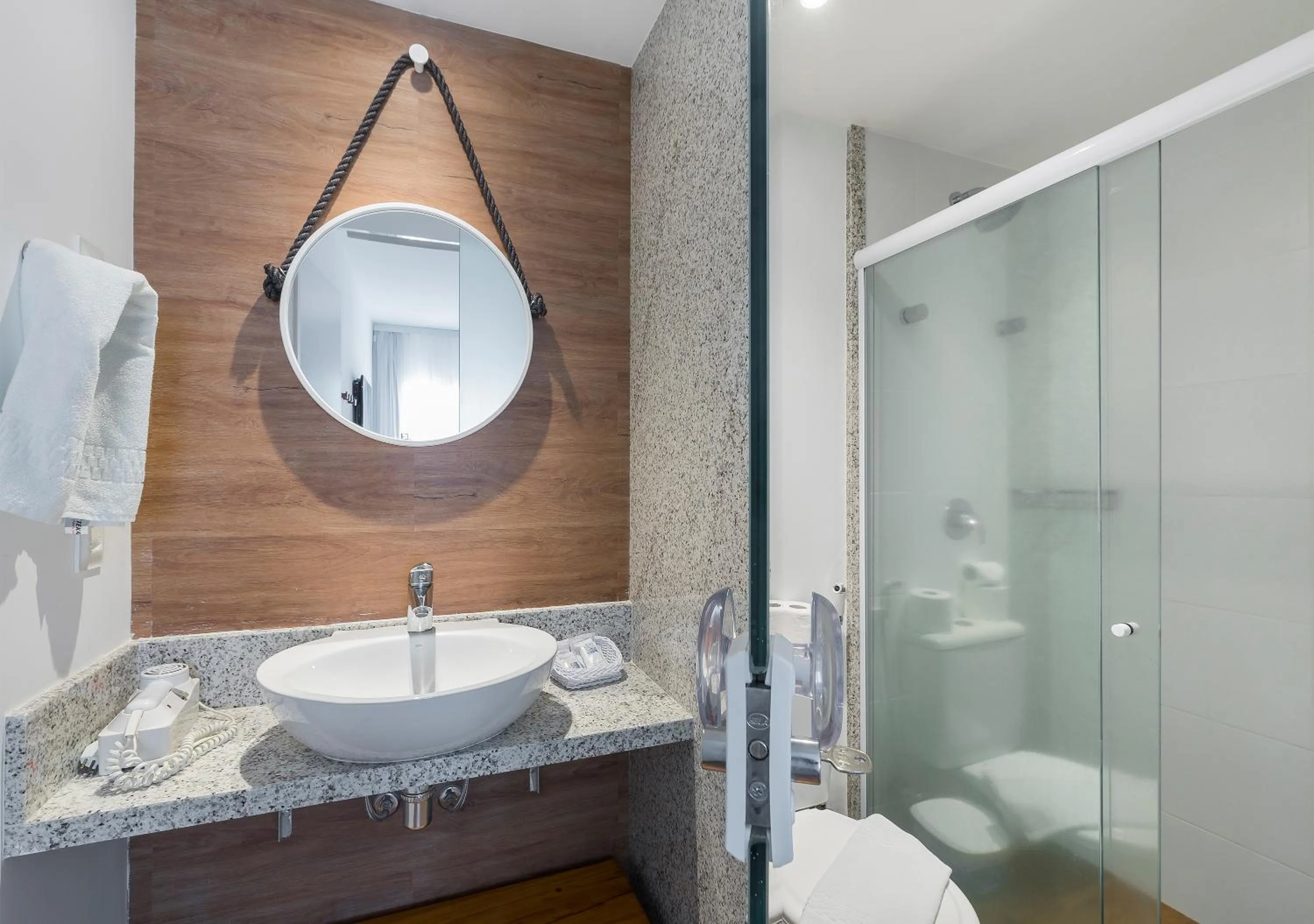 Toilet in Pousada Olho D'água