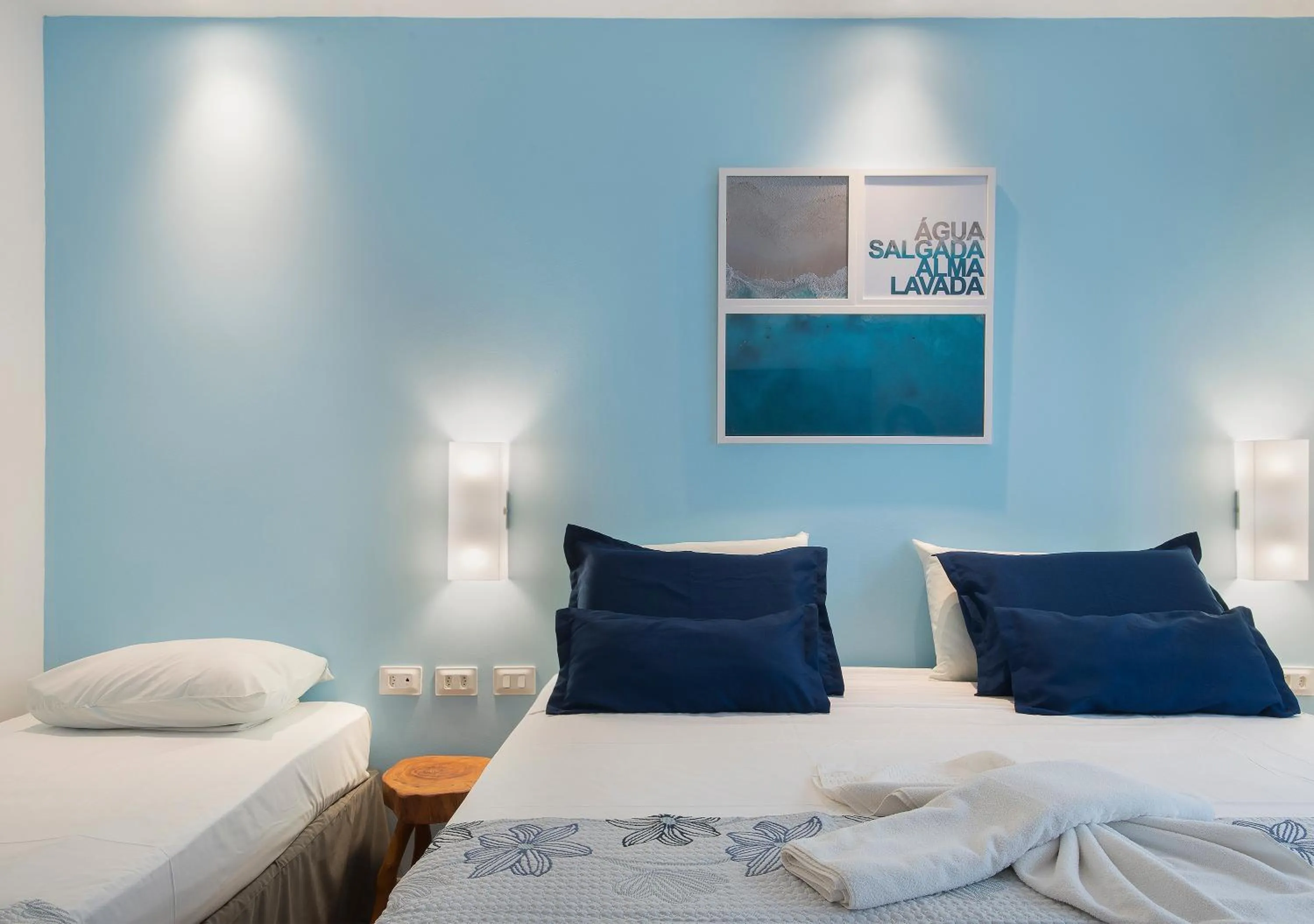 Photo of the whole room, Bed in Pousada Olho D'água