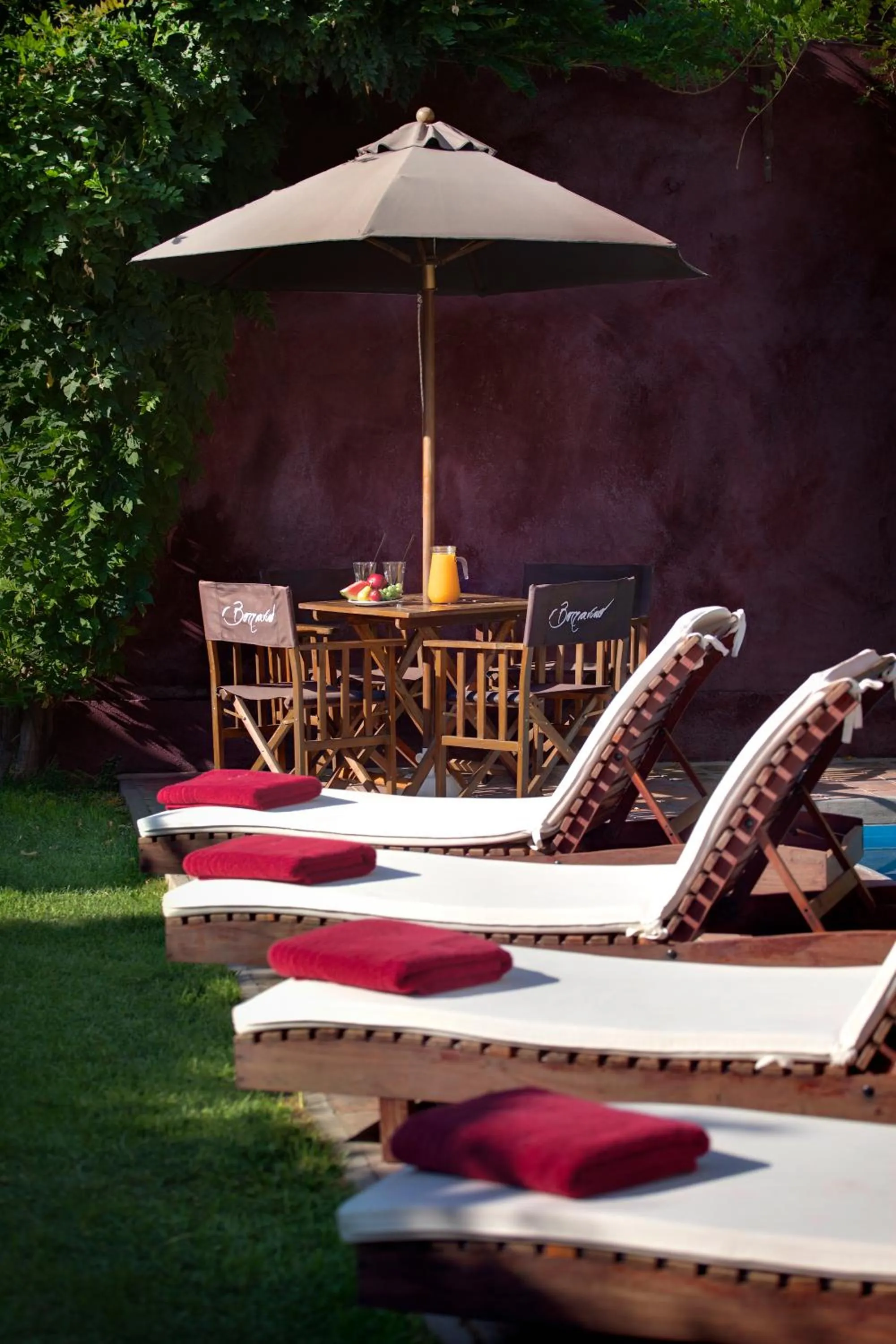 Swimming pool in Posada Borravino