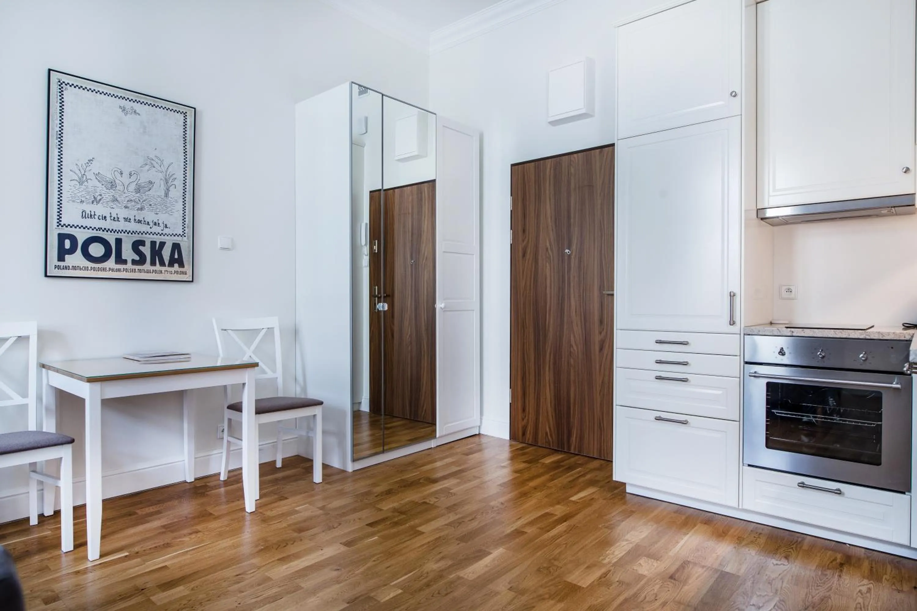 Kitchen or kitchenette in Krakow Central Apartments