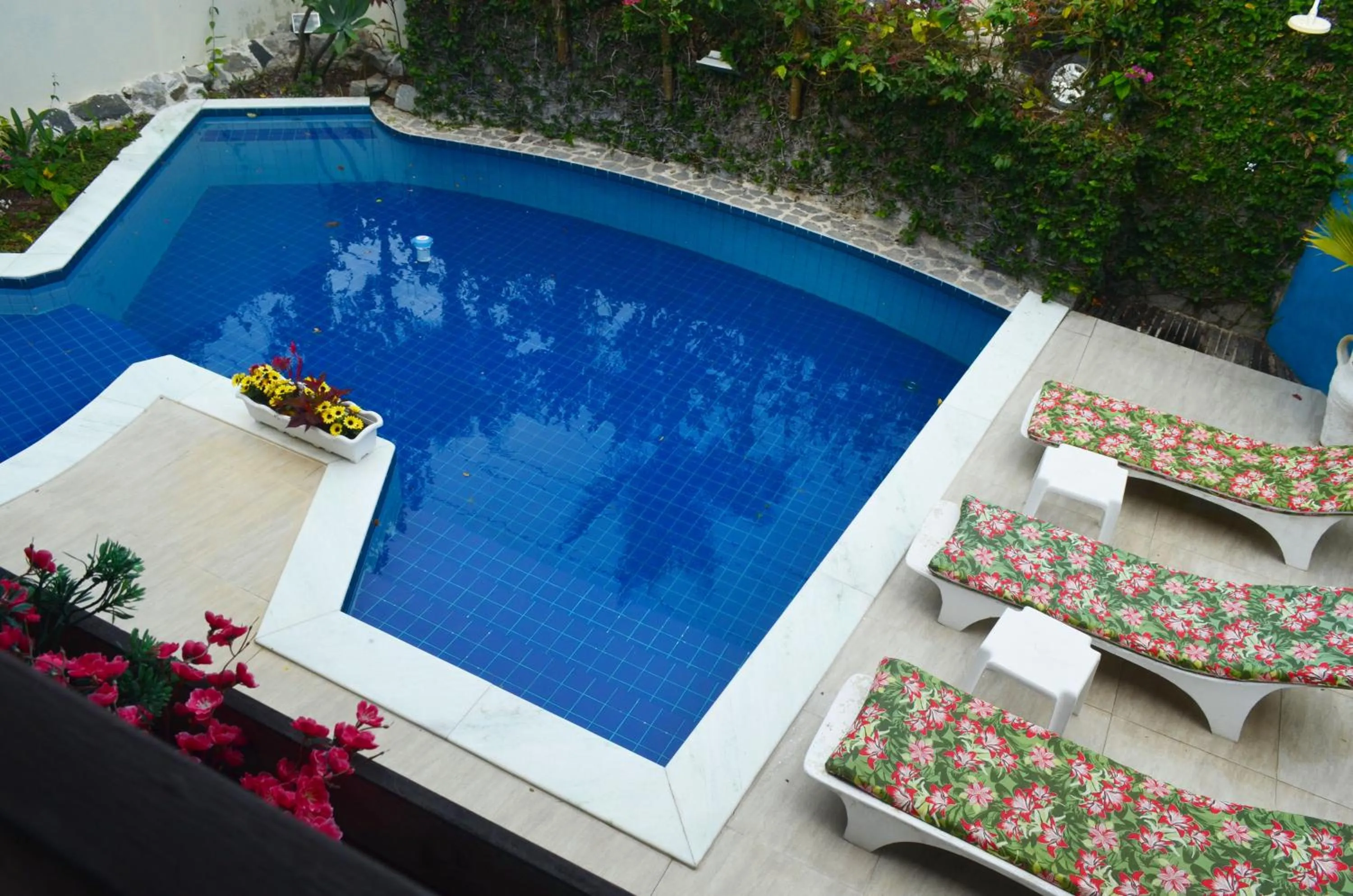 Swimming pool in Pousada Fragata - Arraial D Ajuda - Melhor Localização e Atendimento