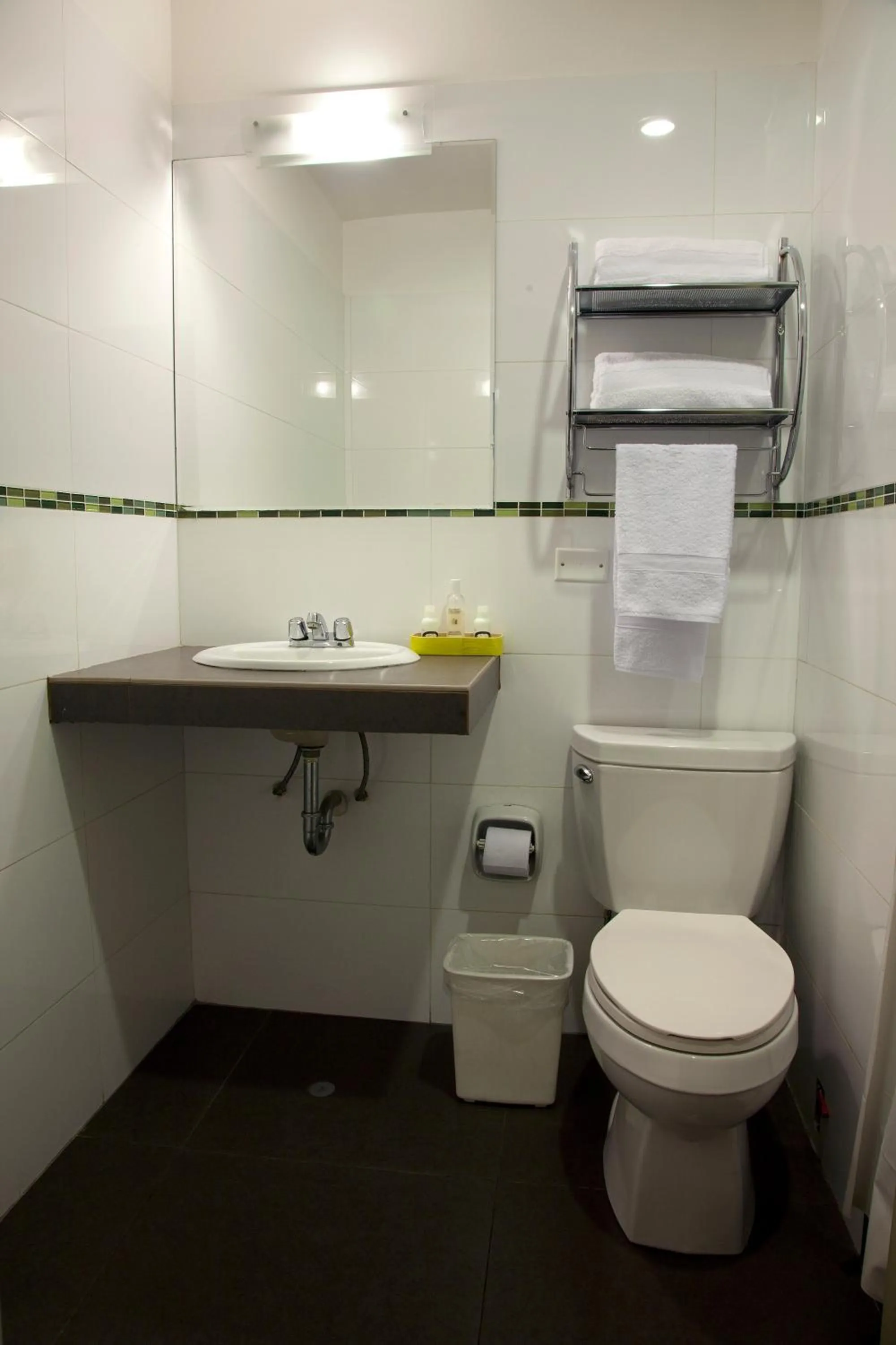 Toilet in Kamana Hotel