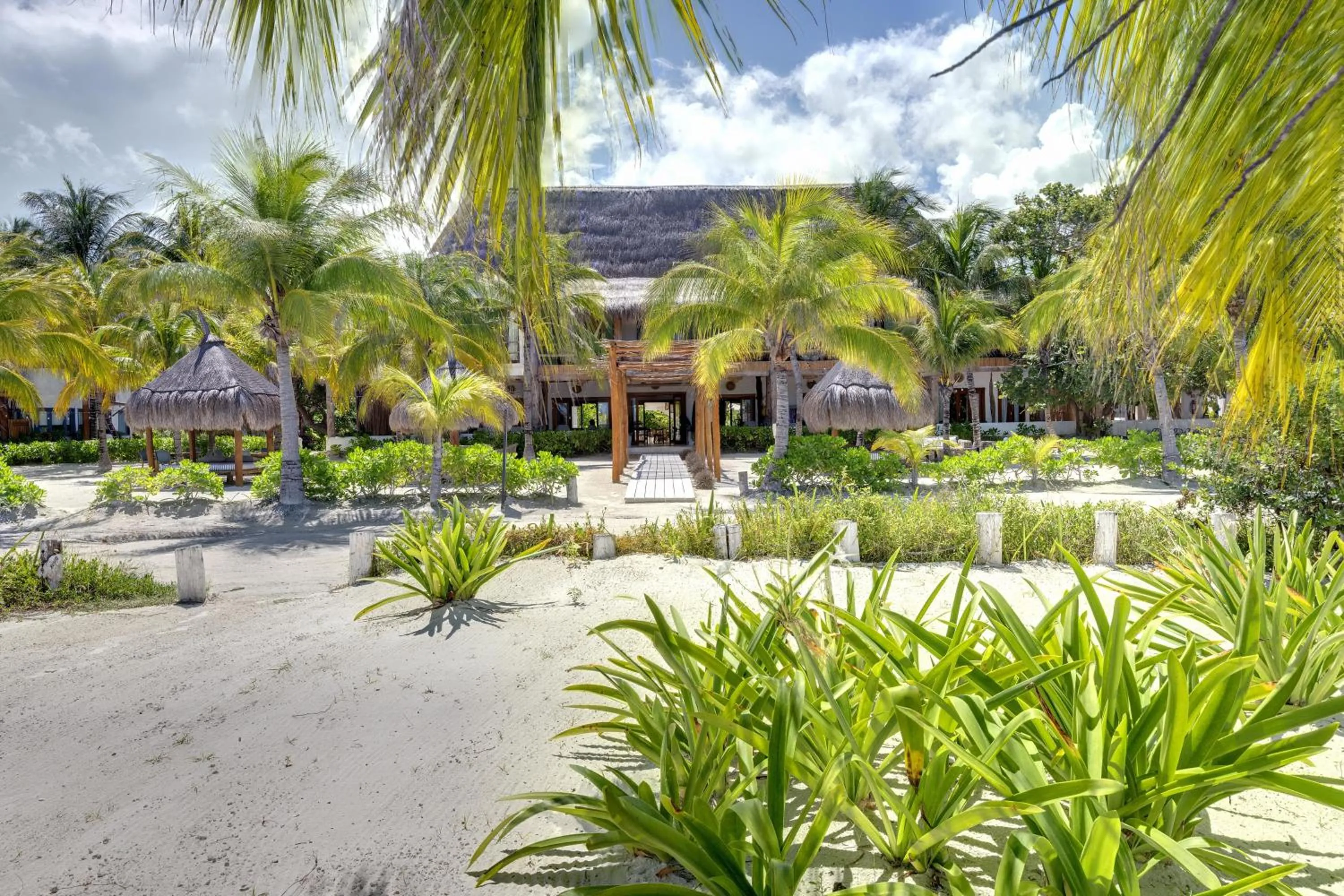 Facade/entrance in Ser Casasandra Boutique Hotel