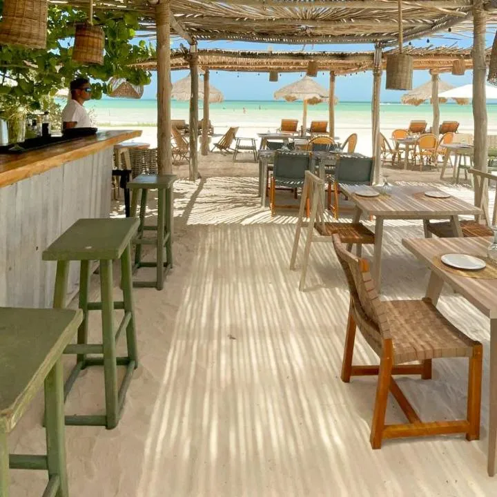 Restaurant/places to eat in Ser Casasandra Boutique Hotel