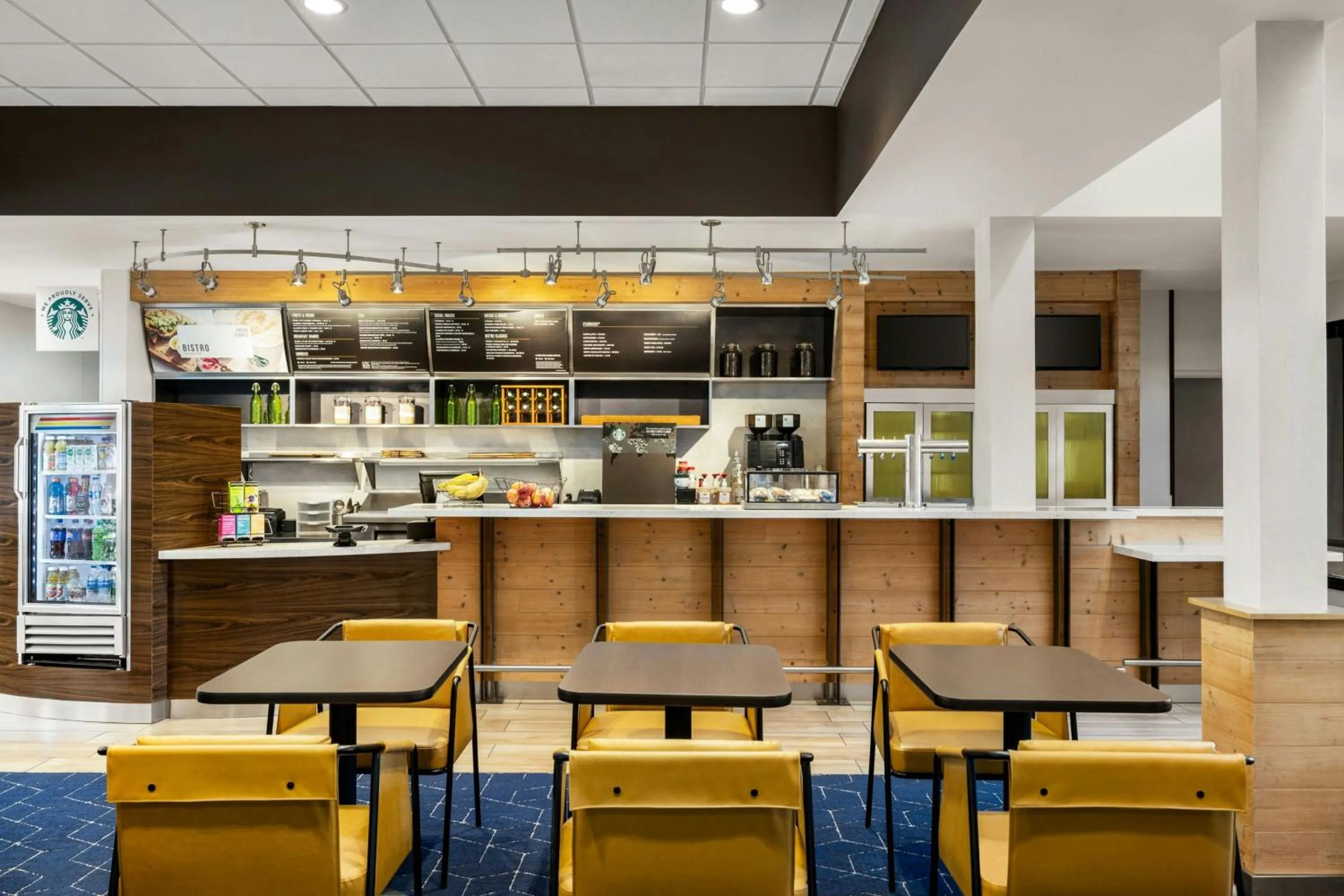 Restaurant/places to eat in Courtyard by Marriott Atlanta Northlake