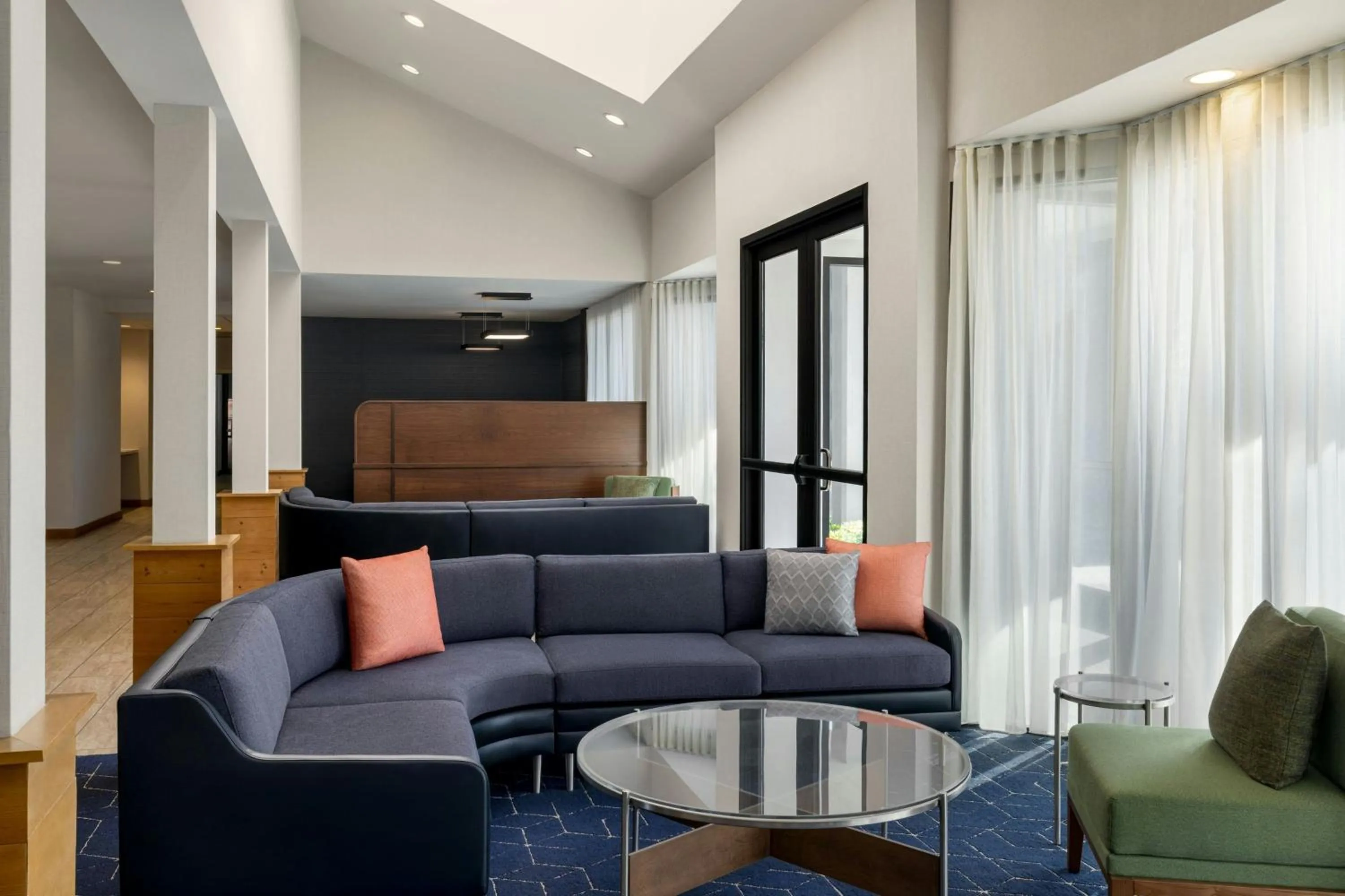 Lobby or reception in Courtyard by Marriott Atlanta Northlake