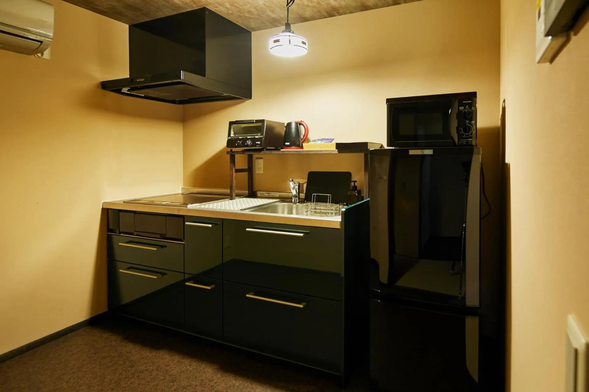 Kitchen or kitchenette in Eigetsu